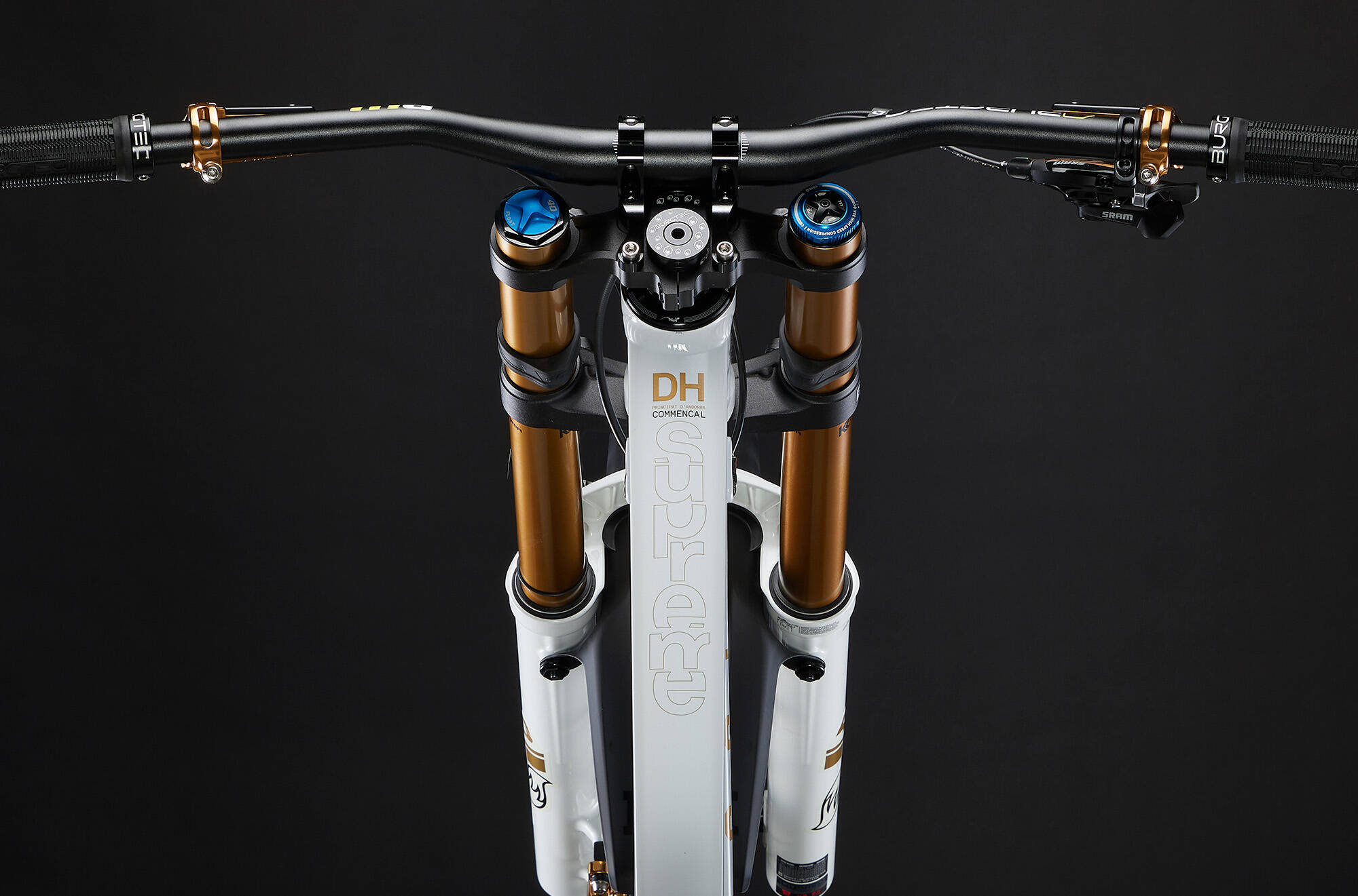 COMMENCAL SUPREME DH V5 SIGNATURE LTD PURE WHITE 2025 image large number 3