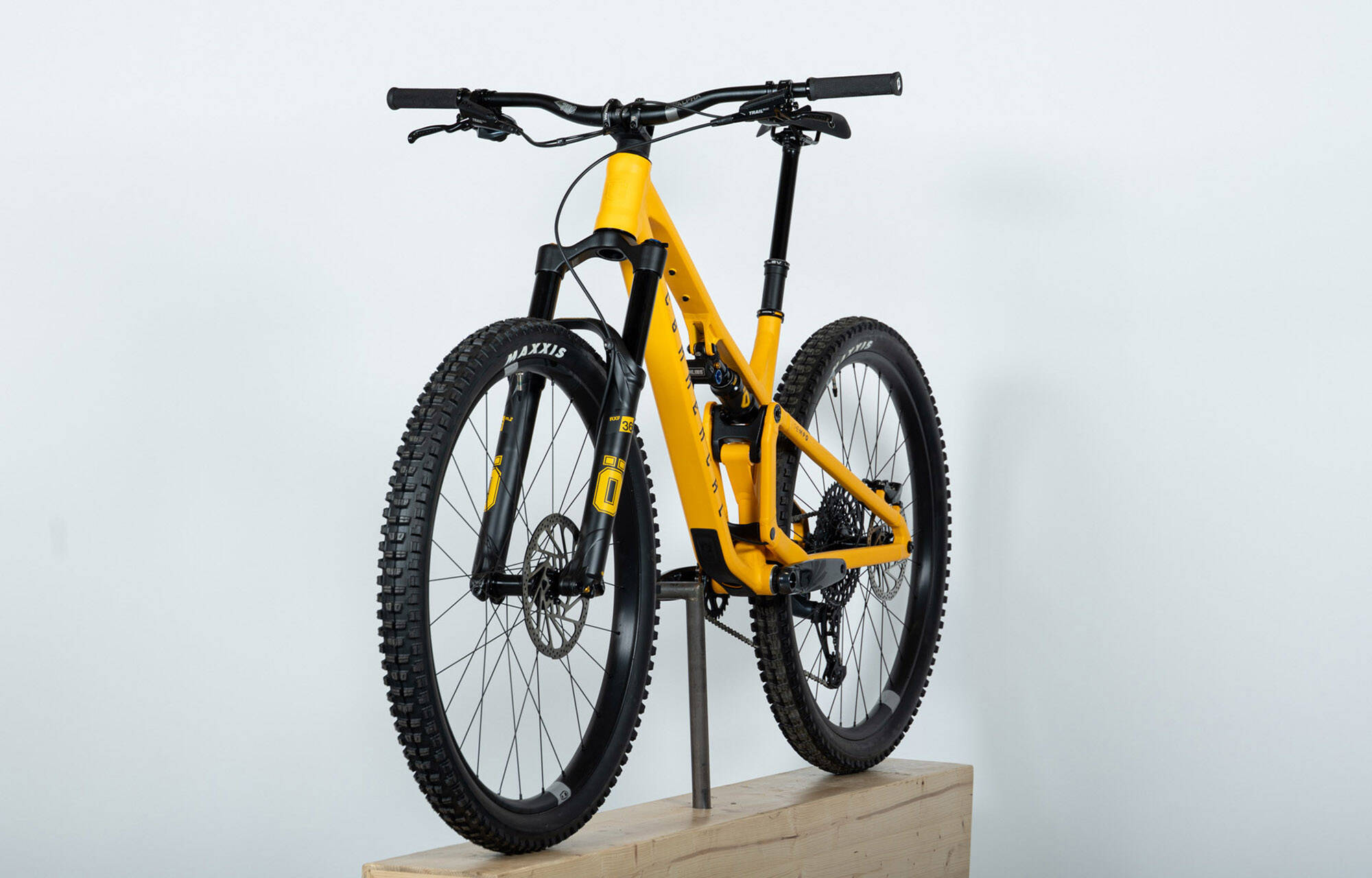 COMMENCAL T.E.M.P.O. OHLINS EDITION YELLOW - M (22121102) image large number 4