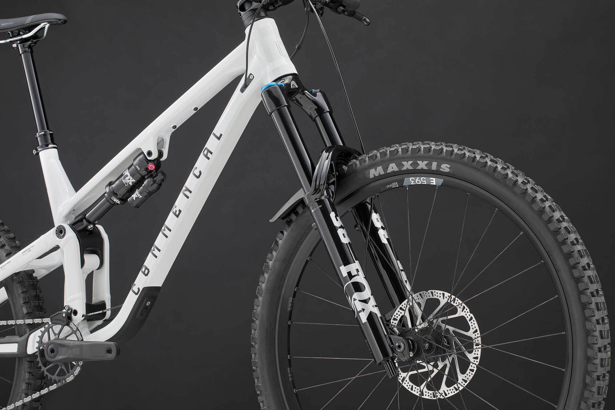 COMMENCAL META SX V5 ESSENTIAL PURE WHITE 2027 image large number 6