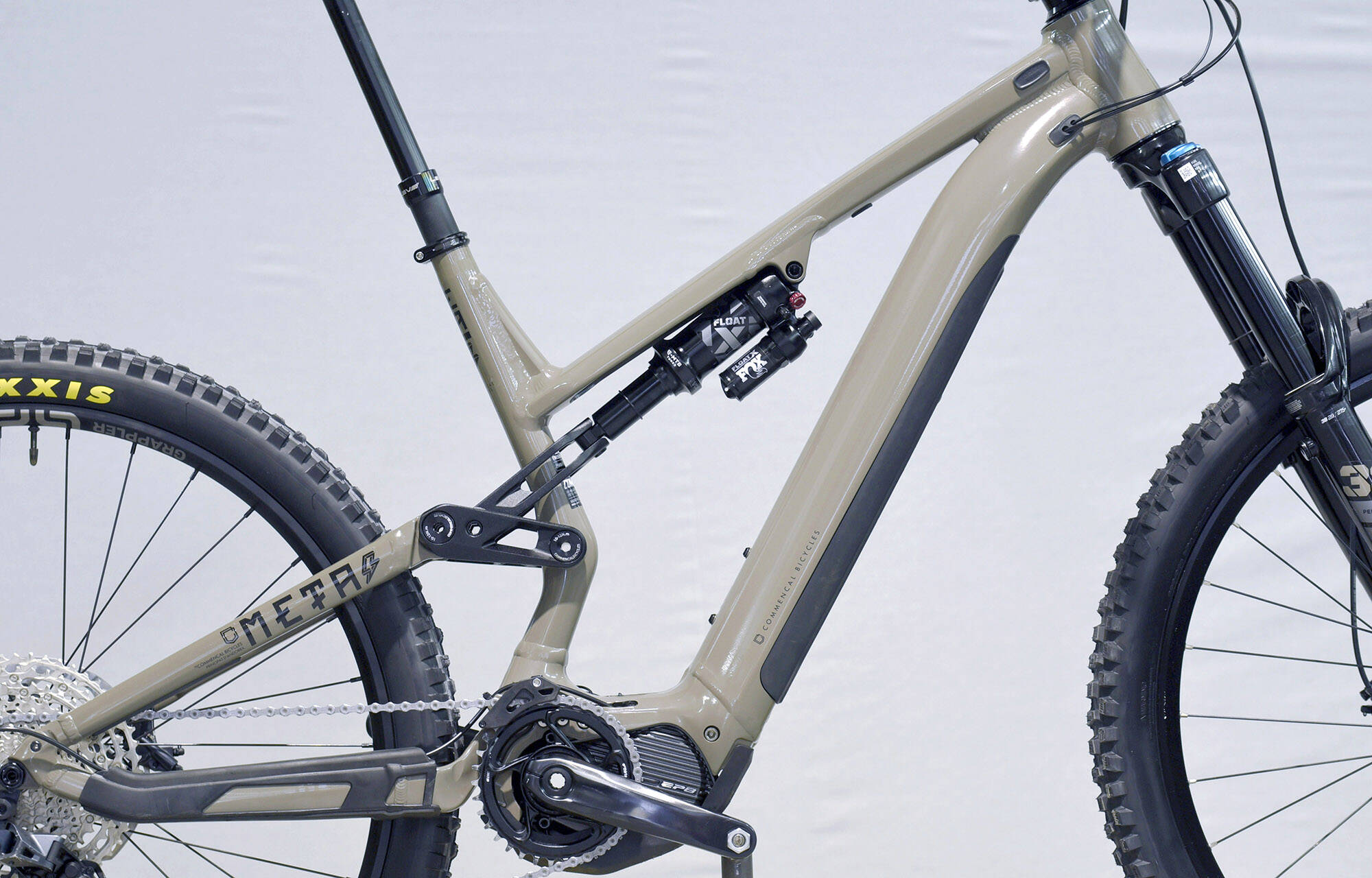 COMMENCAL META POWER AM SHIMANO ESSENTIAL DIRT - L (21181503) 1377 km image large number 1