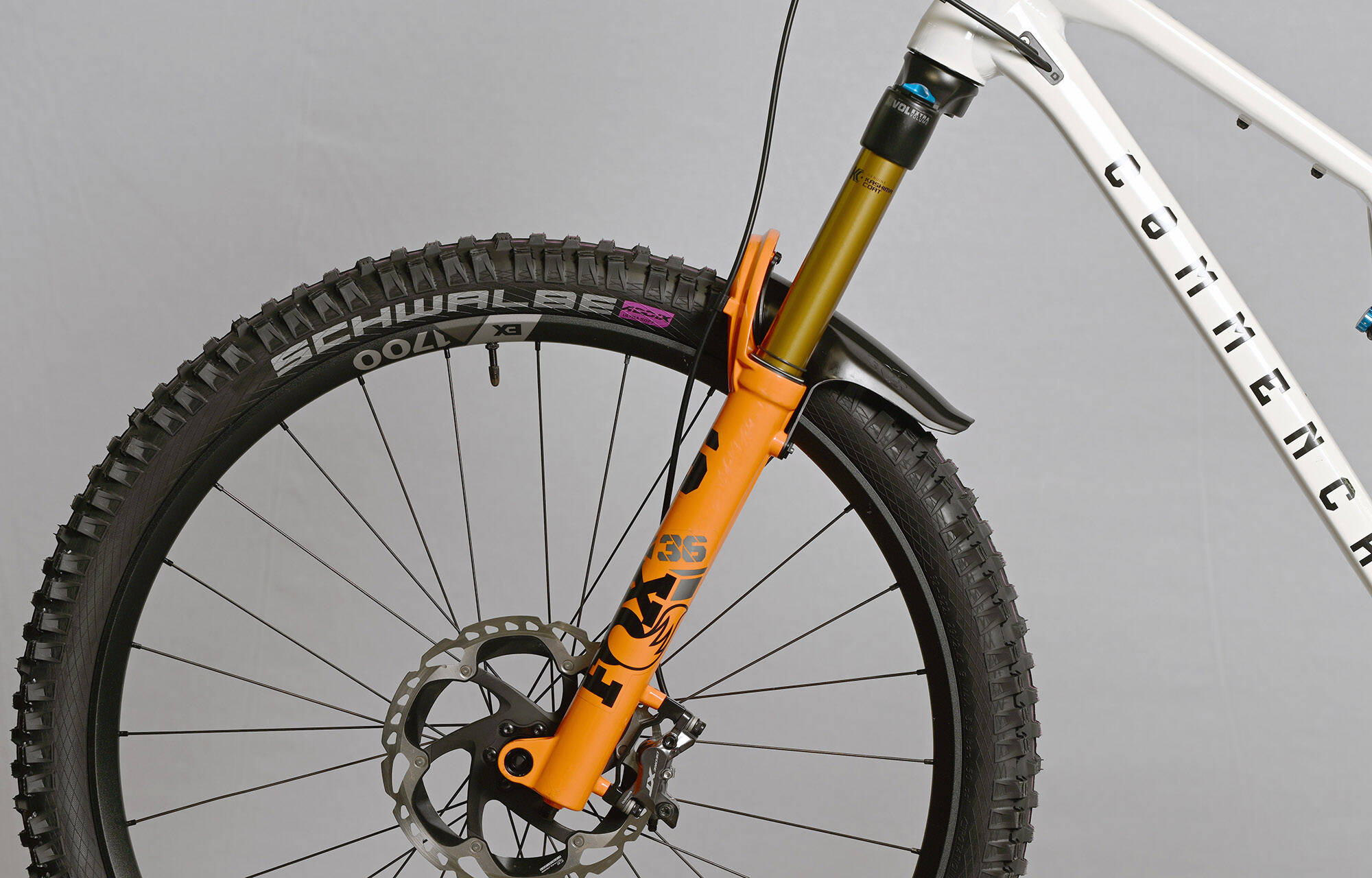 COMMENCAL META V5 SIGNATURE CLEAR SILVER - L (23121003) image large number 6