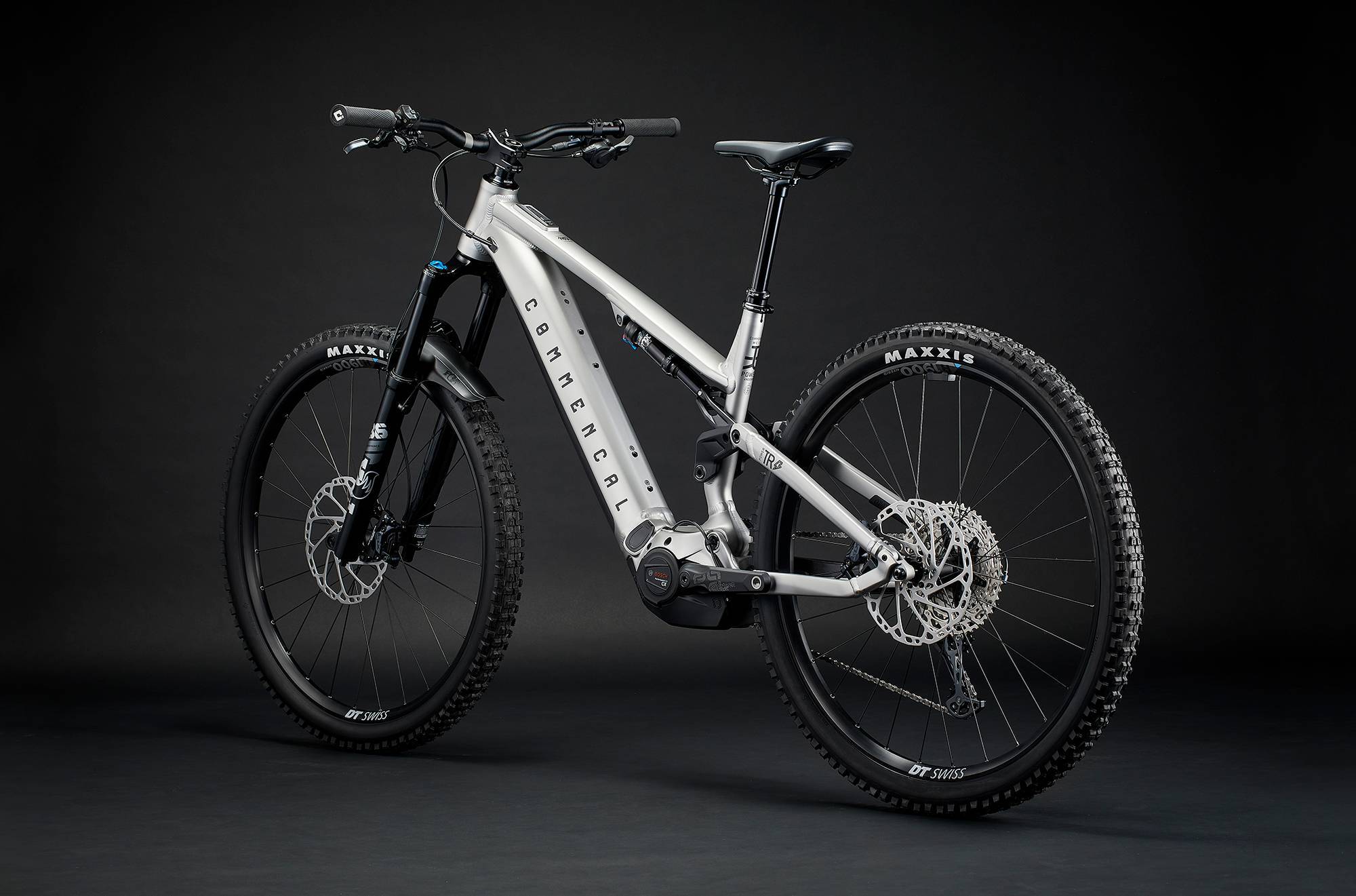 COMMENCAL META POWER TR BOSCH ESSENTIAL SILVER image large number 2