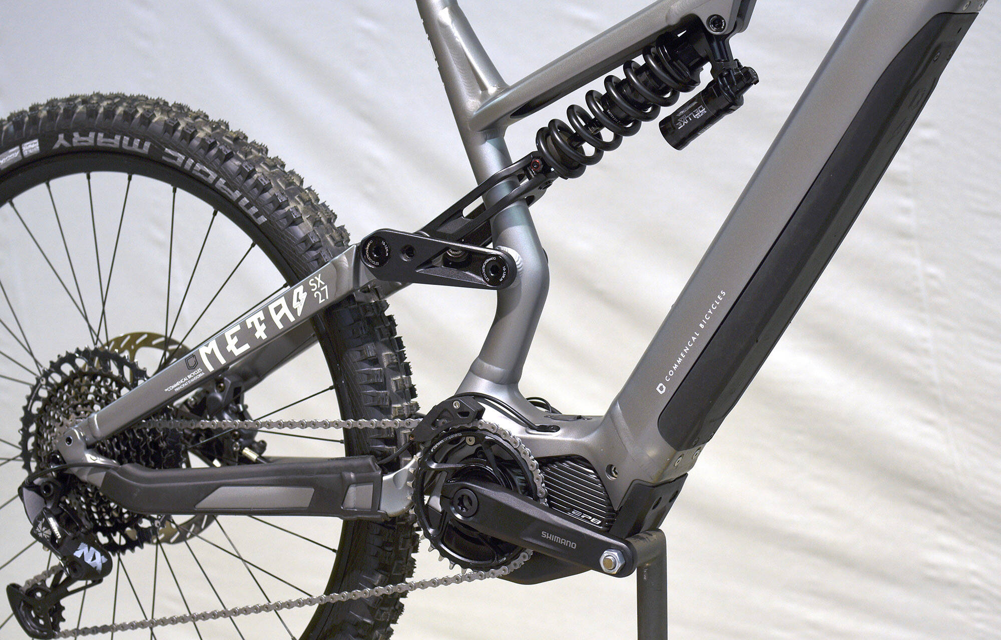 COMMENCAL META POWER SX SHIMANO RACE MATTE GRAPHITE - L (21180503) 2205 km image large number 1