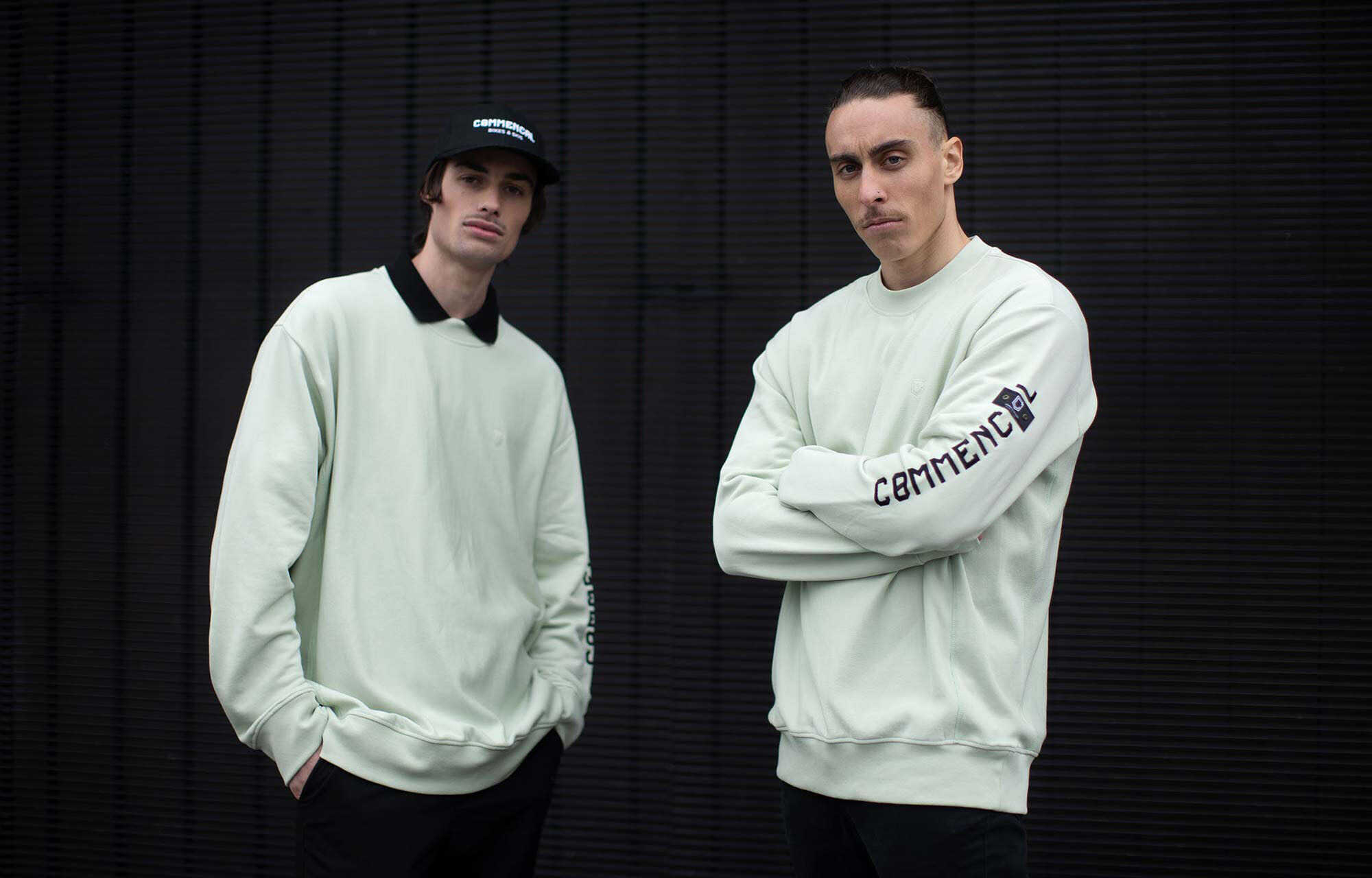 COMMENCAL LOOSE FIT CREWNECK VERDIGRIS image large number 4