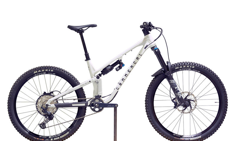COMMENCAL META SX V5 ESSENTIAL CLEAR SILVER - M (23131602)