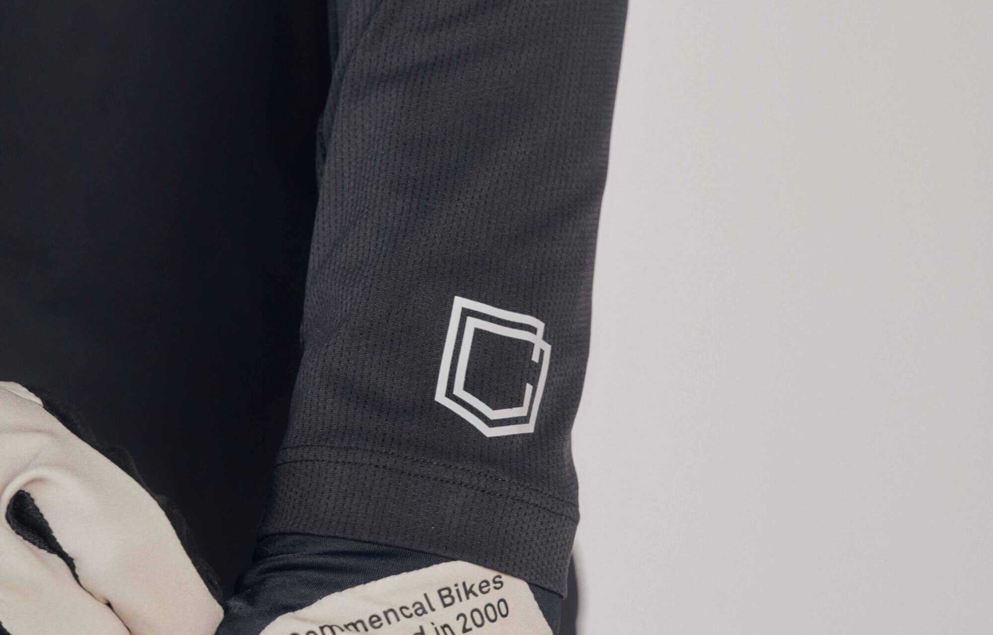 COMMENCAL LANGARM TRIKOT LIGHTECH CORPORATE BLACK image large number 4