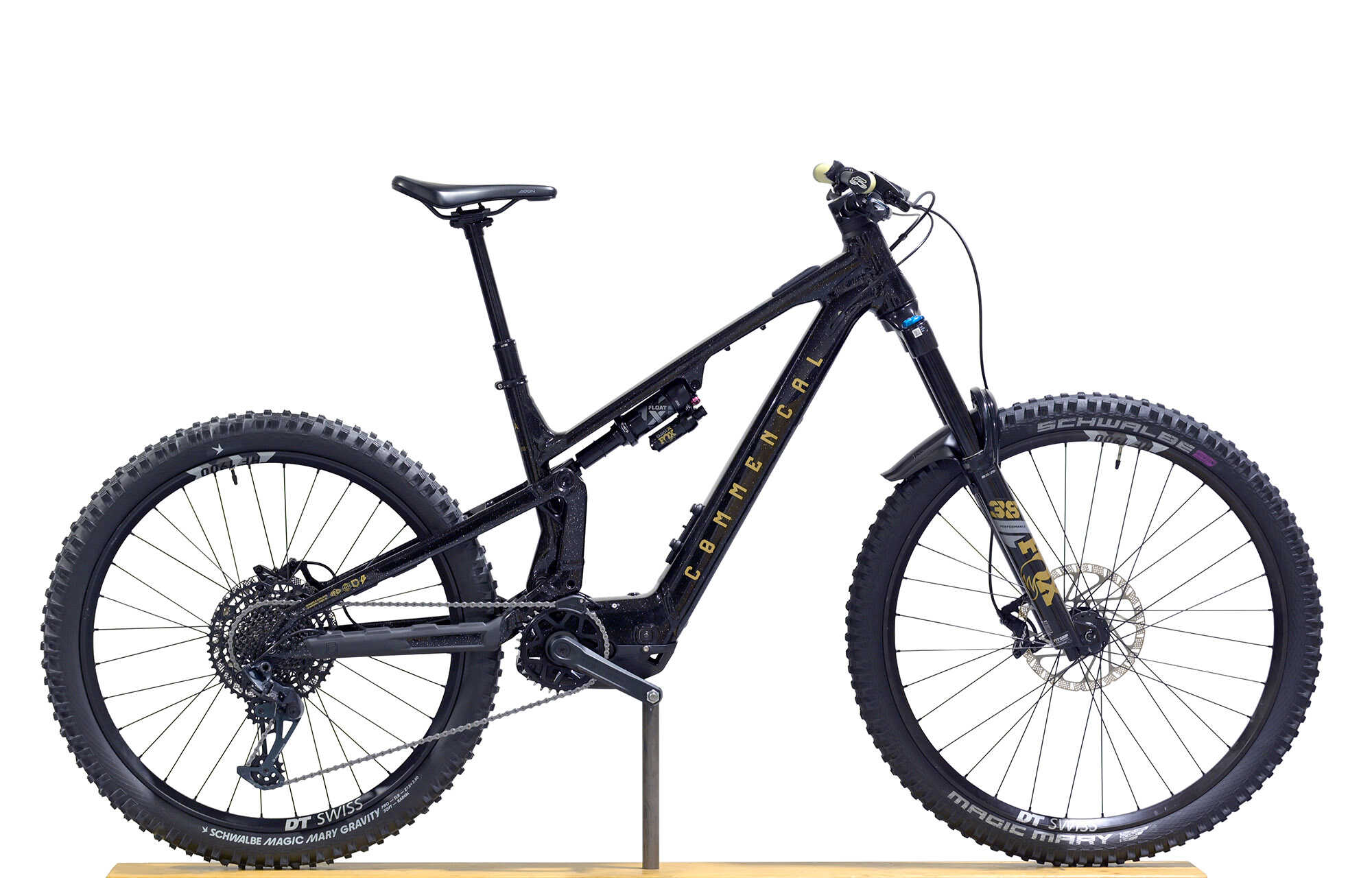 COMMENCAL META POWER SX 400 ESSENTIAL - M (24182392) 669 km image number null