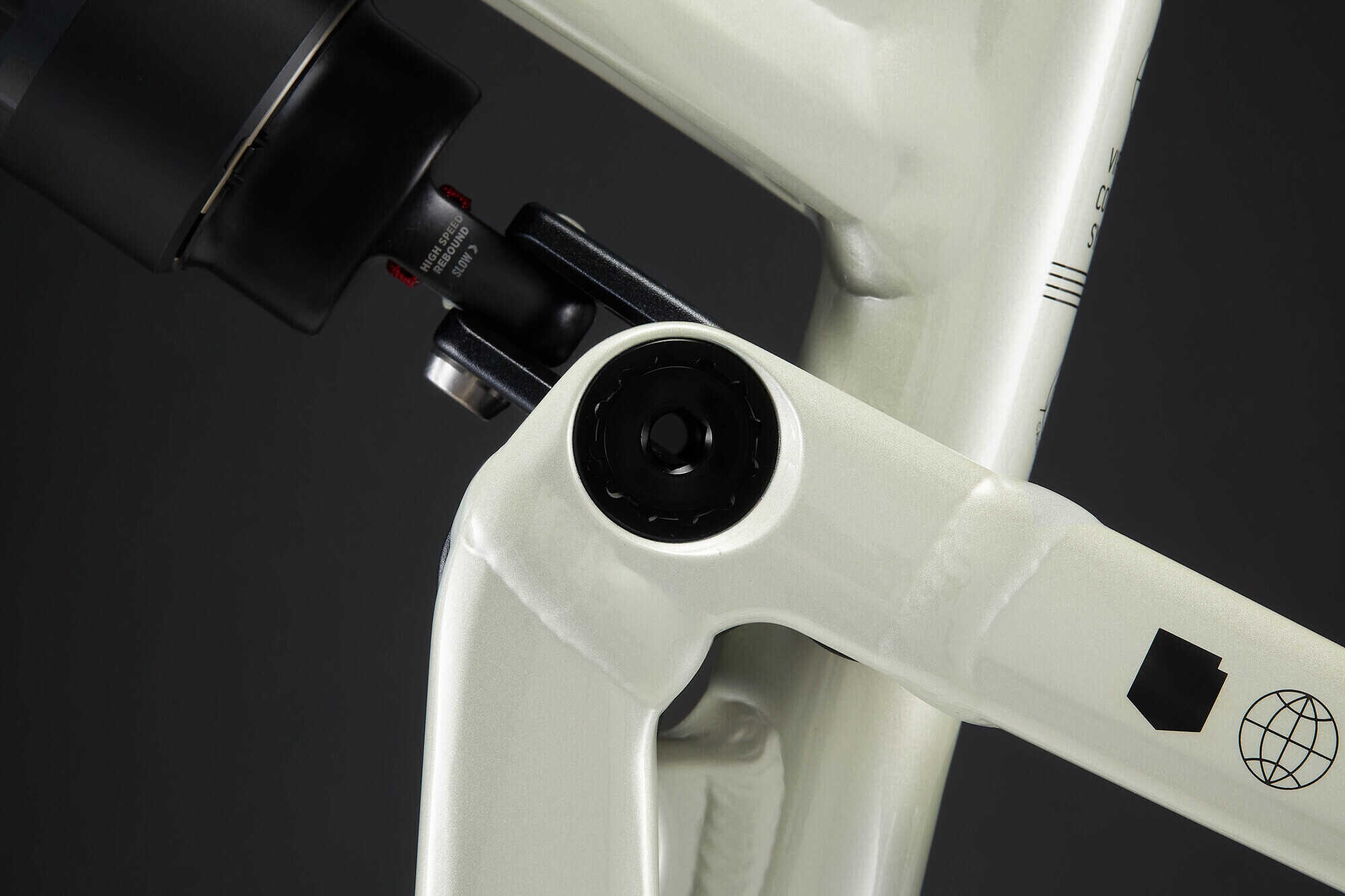 COMMENCAL META SX V5 SIGNATURE CLEAR SILVER image large number 9