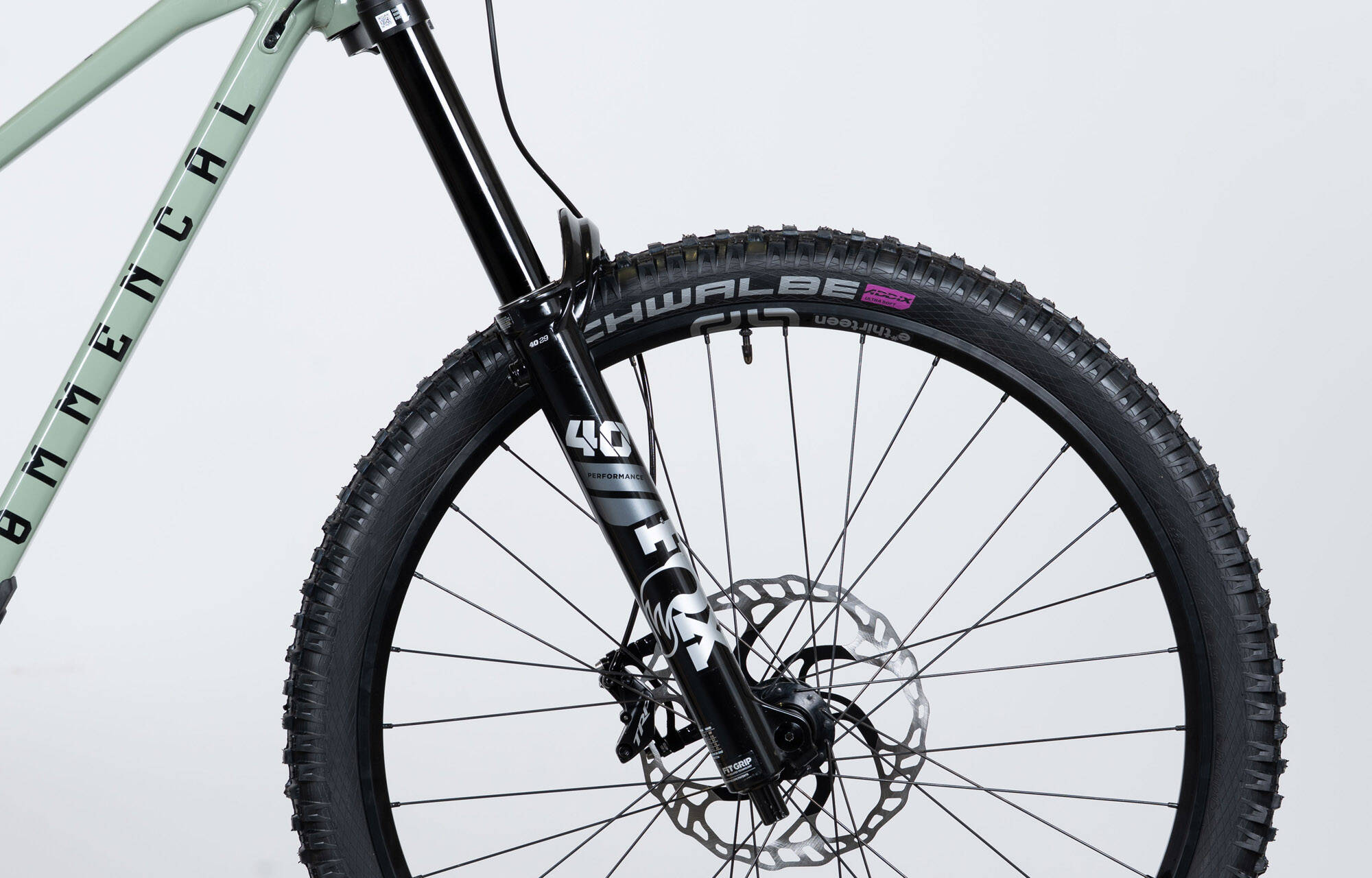 COMMENCAL SUPREME DH V5 ESSENTIAL HERITAGE GREEN - S (22150801) image large number 1