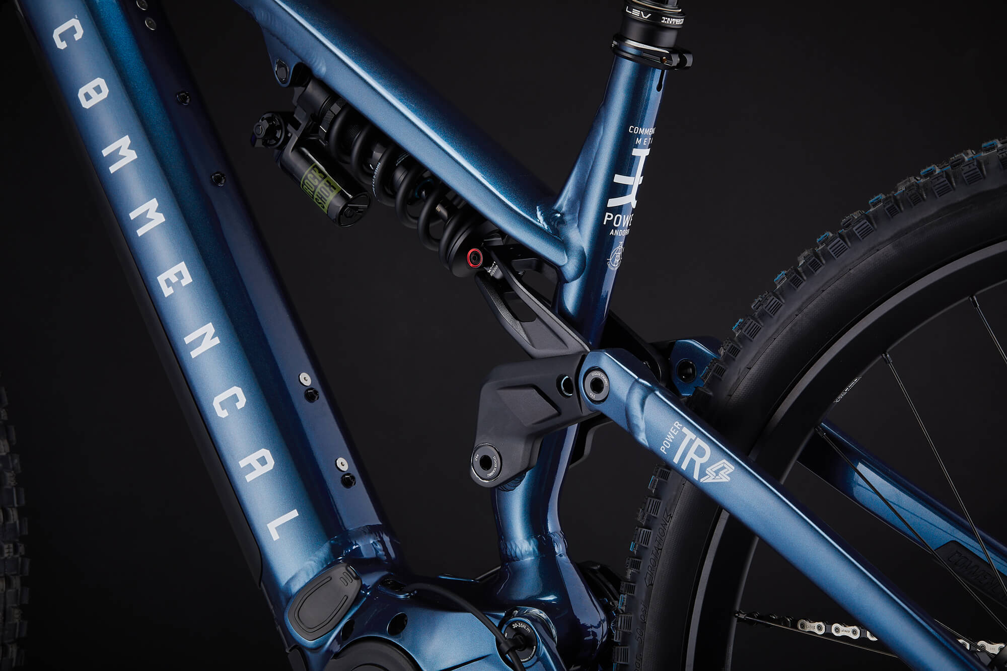 COMMENCAL META POWER TR BOSCH RACE SPARKLY BLUE image large number 6