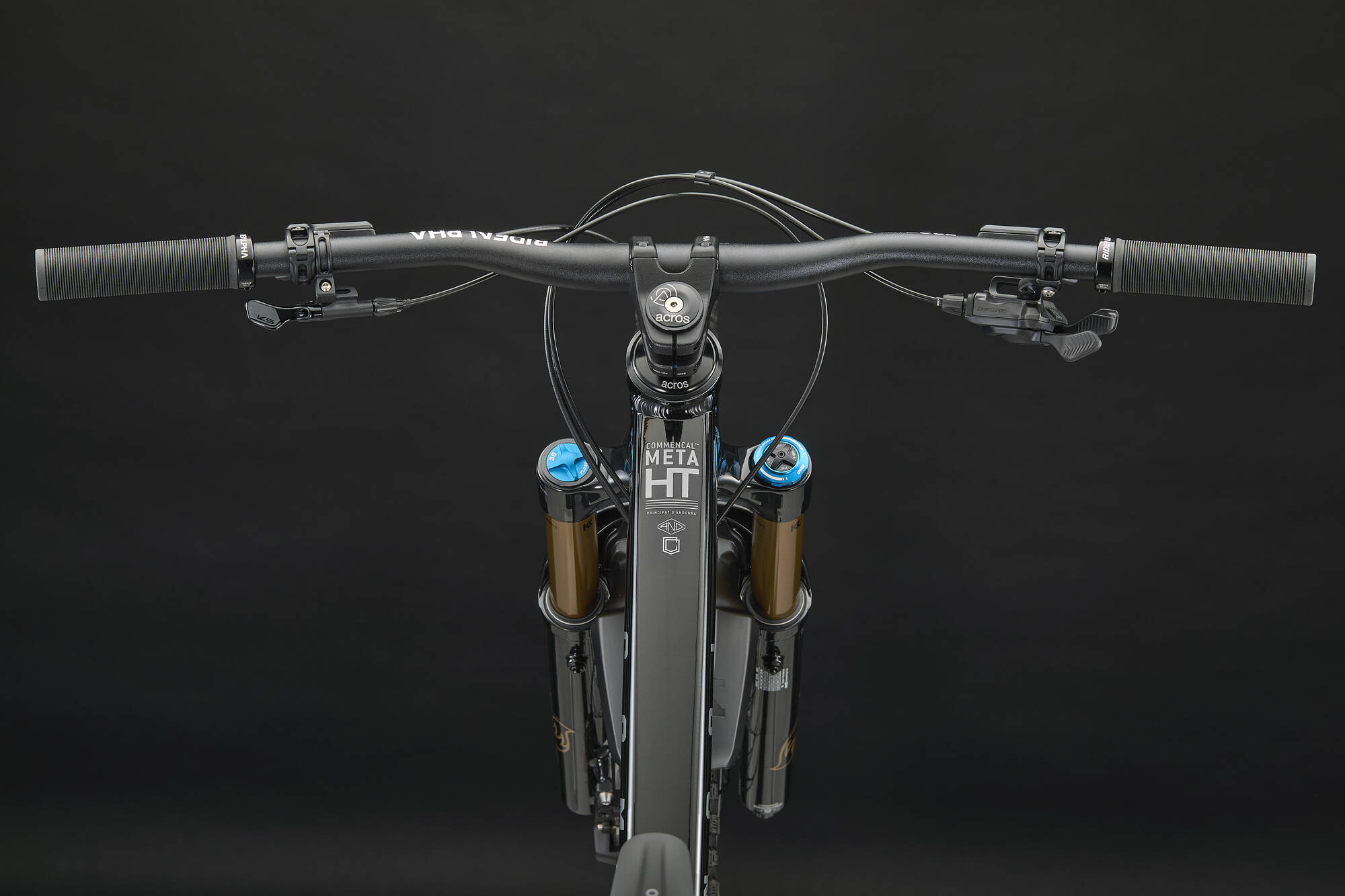 COMMENCAL META HT V3 SIGNATURE PURE BLACK 2027 image large number 3