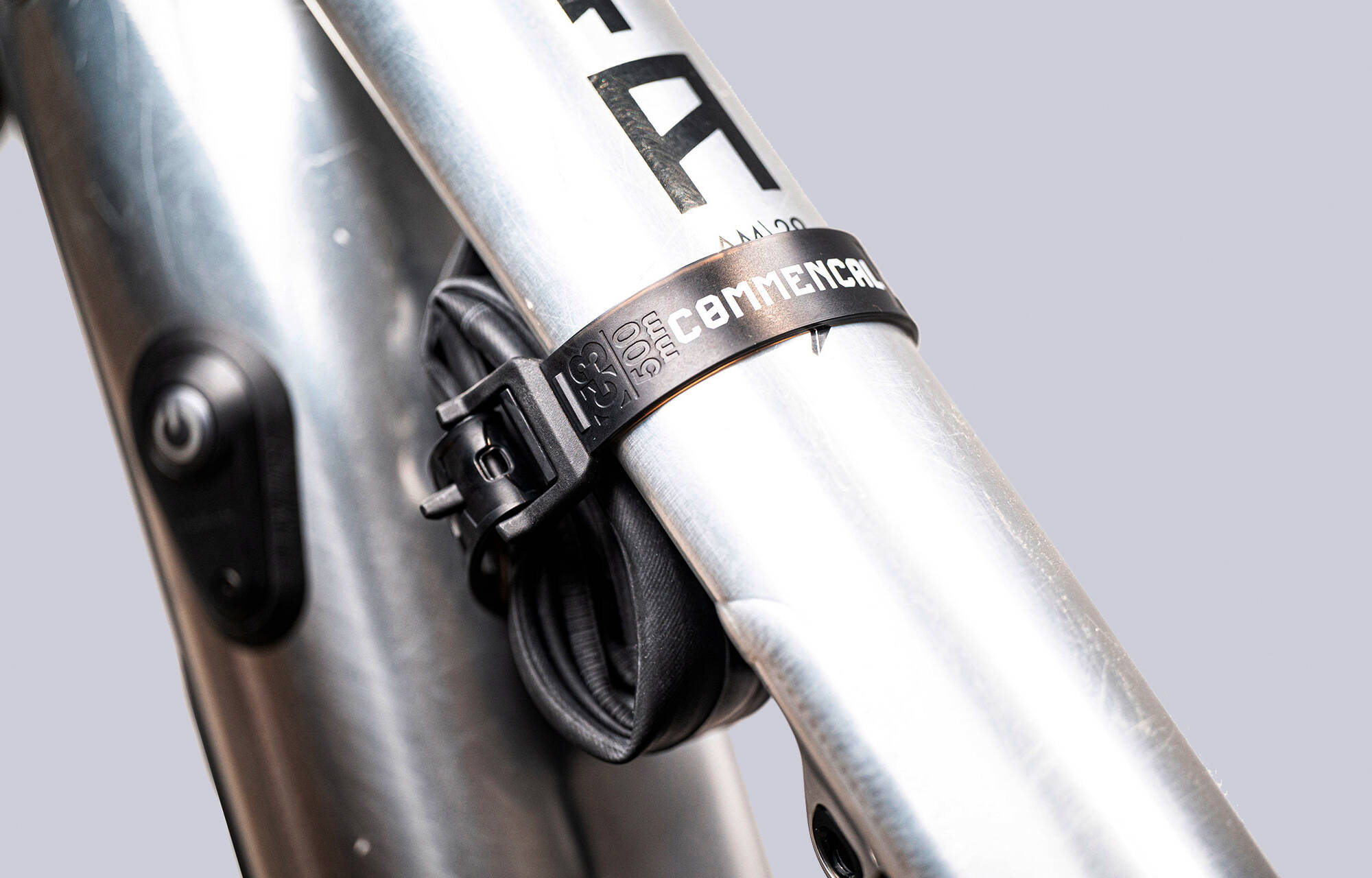 HELI STRAP COMMENCAL BLACK image large number 0