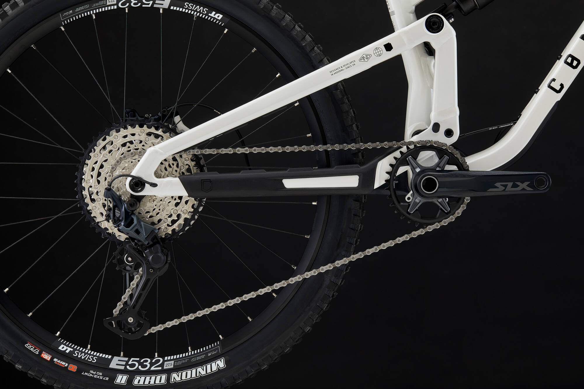 COMMENCAL META SX V5 ESSENTIAL CLEAR SILVER image large number 5