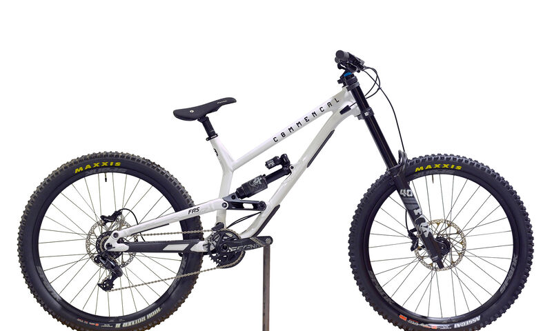 COMMENCAL FRS ESSENTIAL PURE WHITE - M (22151902)