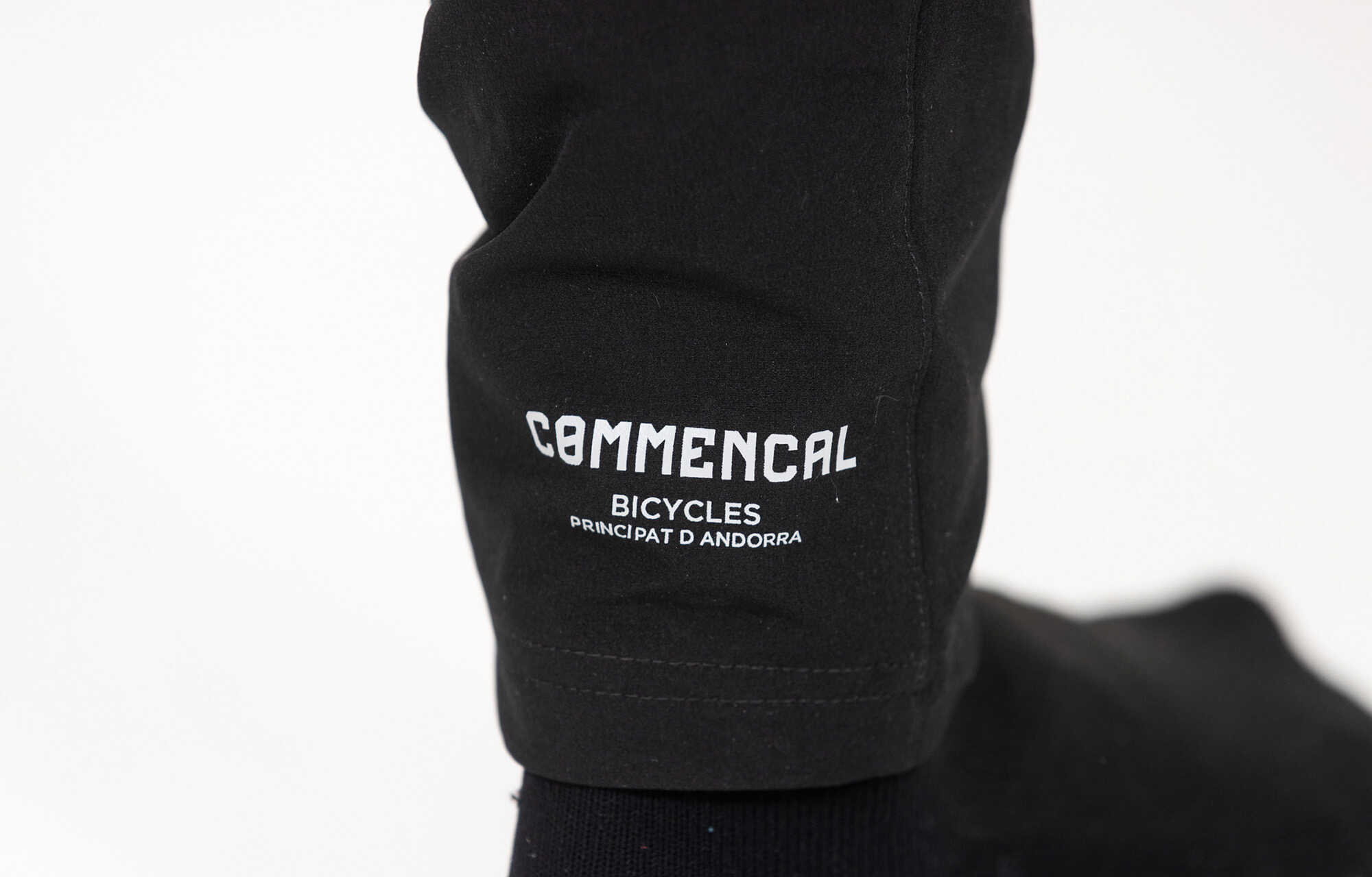 PANTALONI COMMENCAL BLACK/GREY image large number 4
