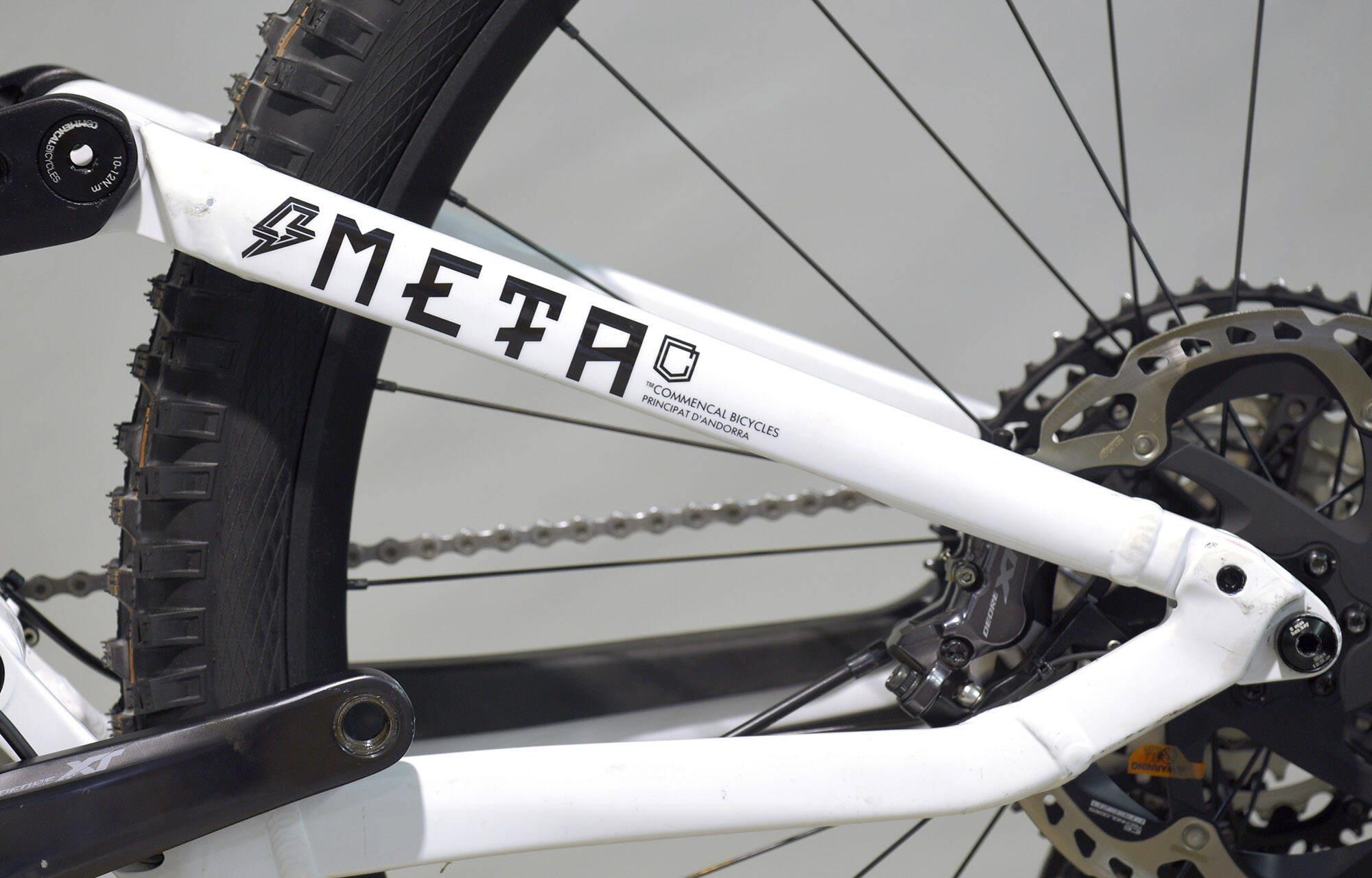 COMMENCAL META POWER AM SHIMANO SIGNATURE BLACK & WHITE - L (21180703) 1012 km image large number 7