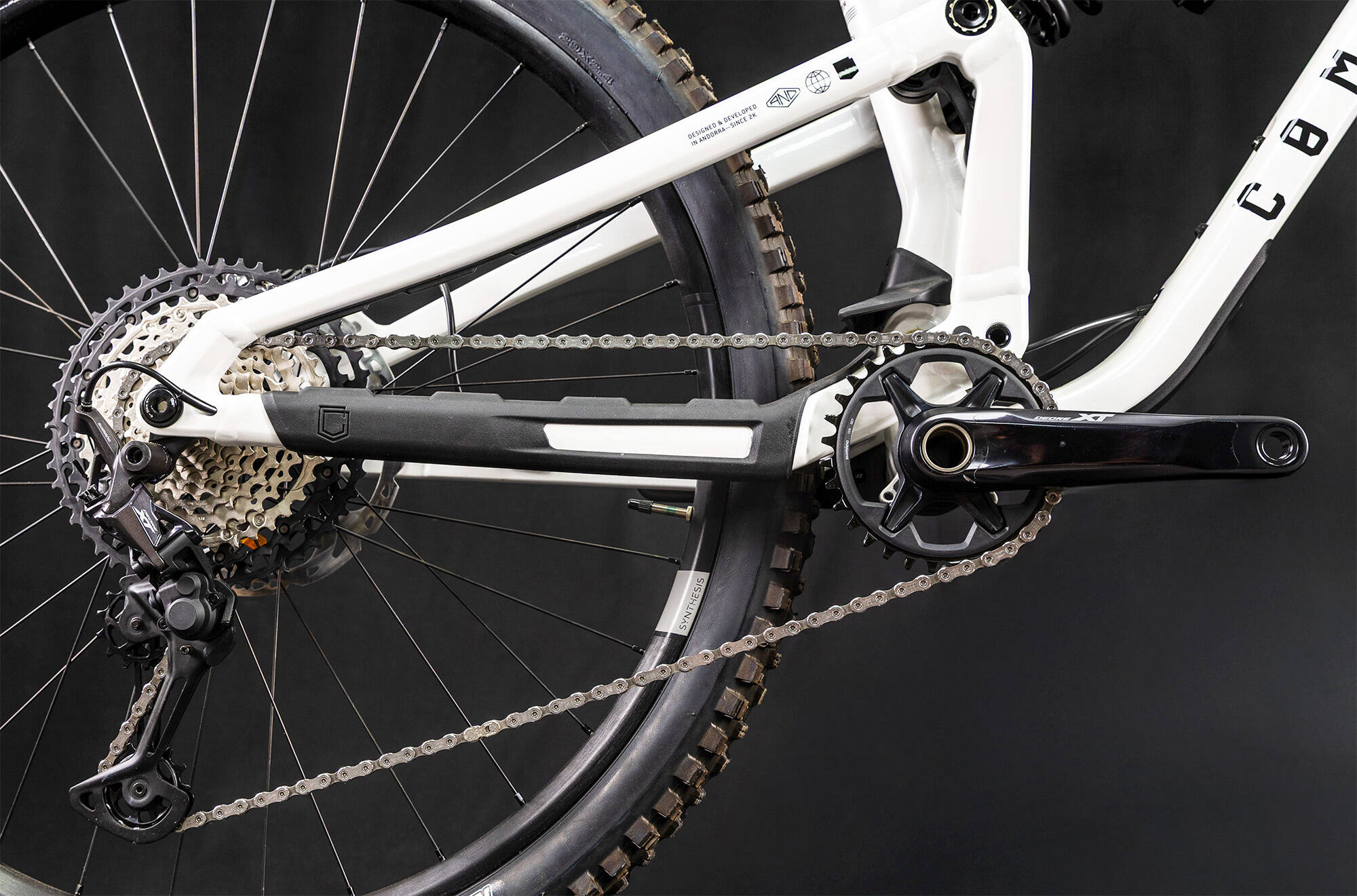 COMMENCAL META V5 CLEAR SILVER ALC image large number 1