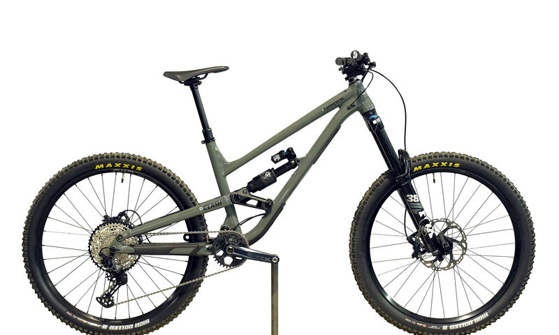 COMMENCAL CLASH ESSENTIAL KESWICK GREEN - M (22131402)