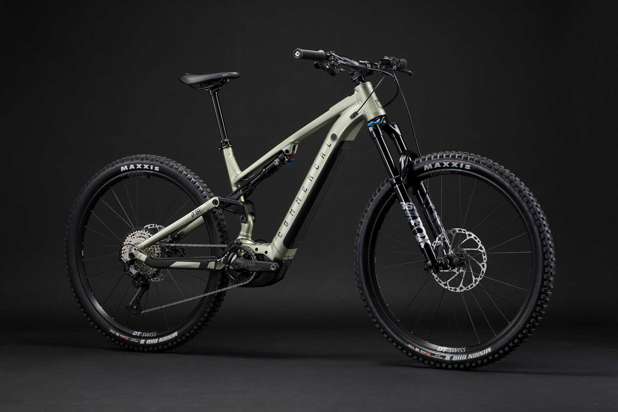 COMMENCAL META POWER TR BOSCH ESSENTIAL 70&acute;S GREEN image large number 1