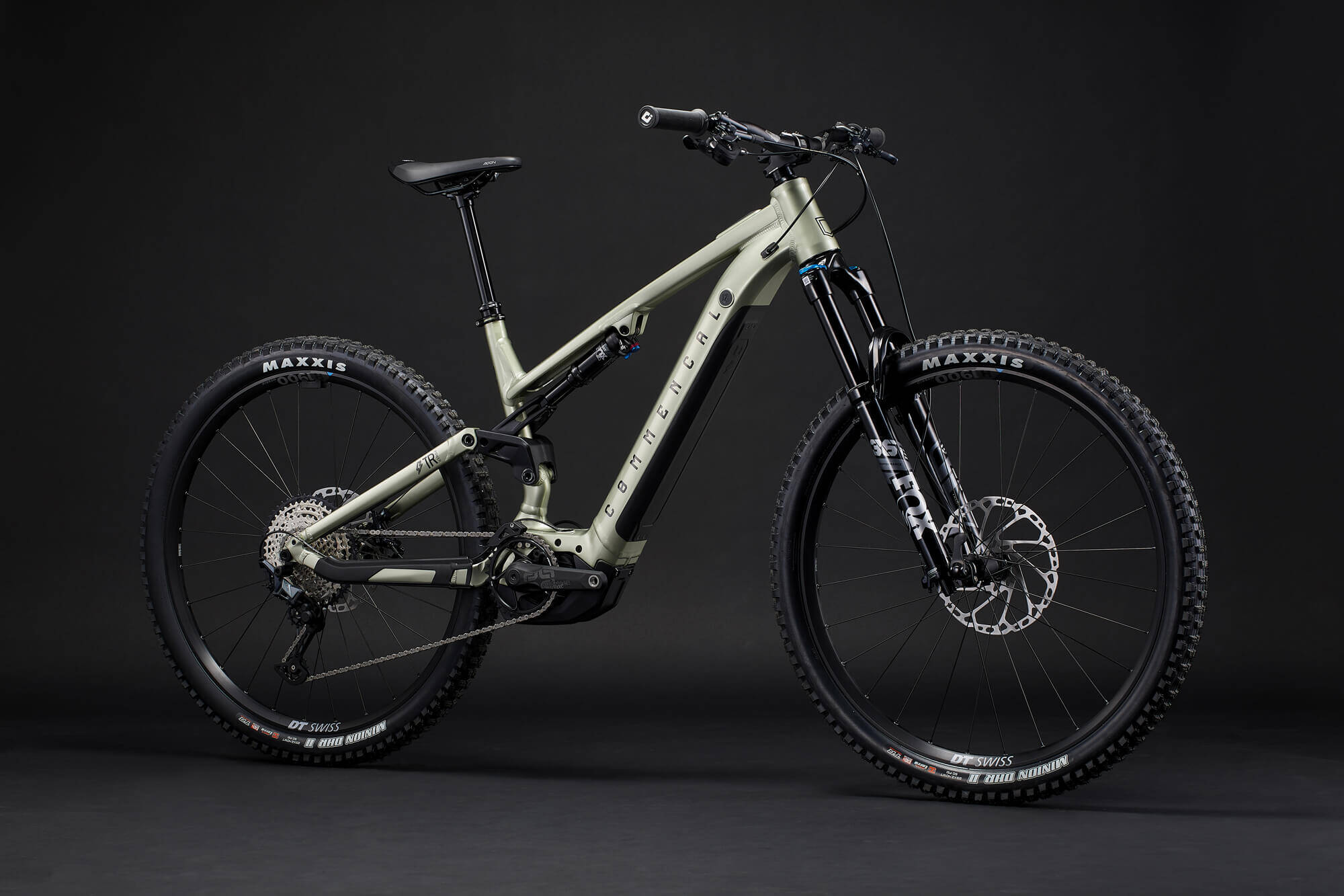 COMMENCAL META POWER TR BOSCH ESSENTIAL 70&acute;S GREEN image large number 1