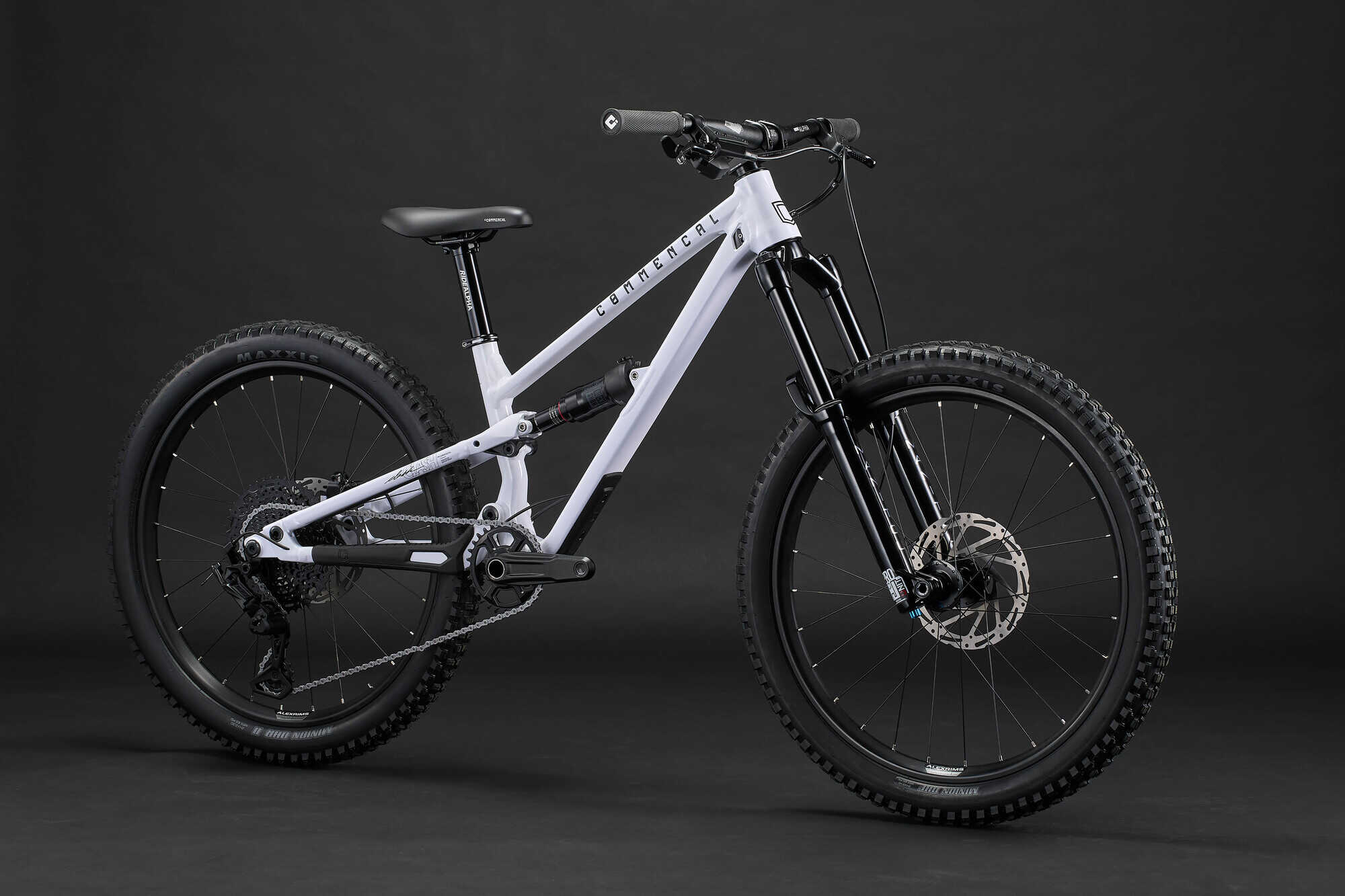 COMMENCAL CLASH 24 PURE WHITE 2026 image large number 1