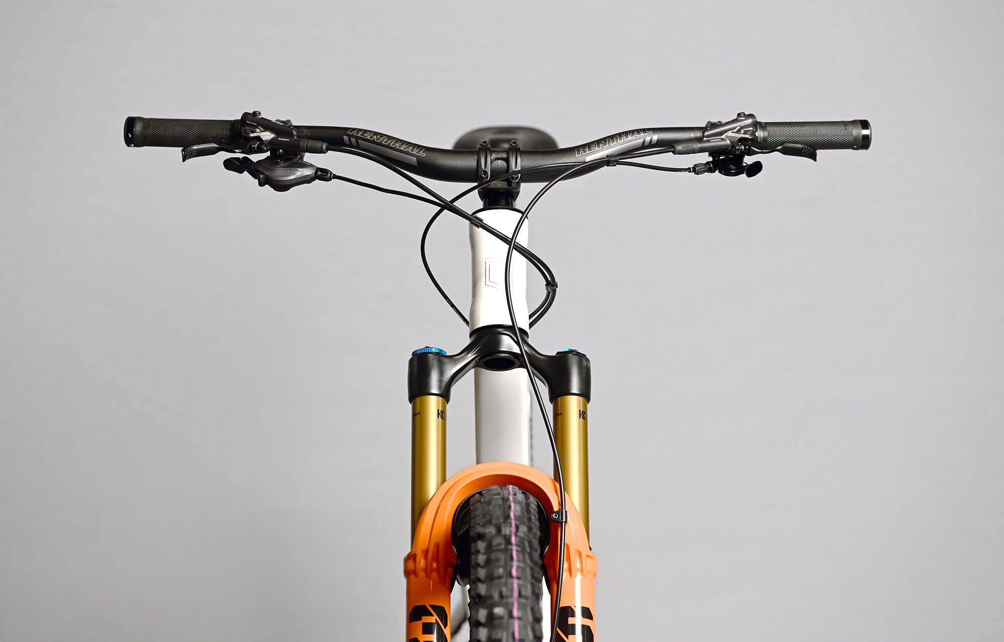 COMMENCAL META V5 SIGNATURE CLEAR SILVER - L (23121003) image large number 3