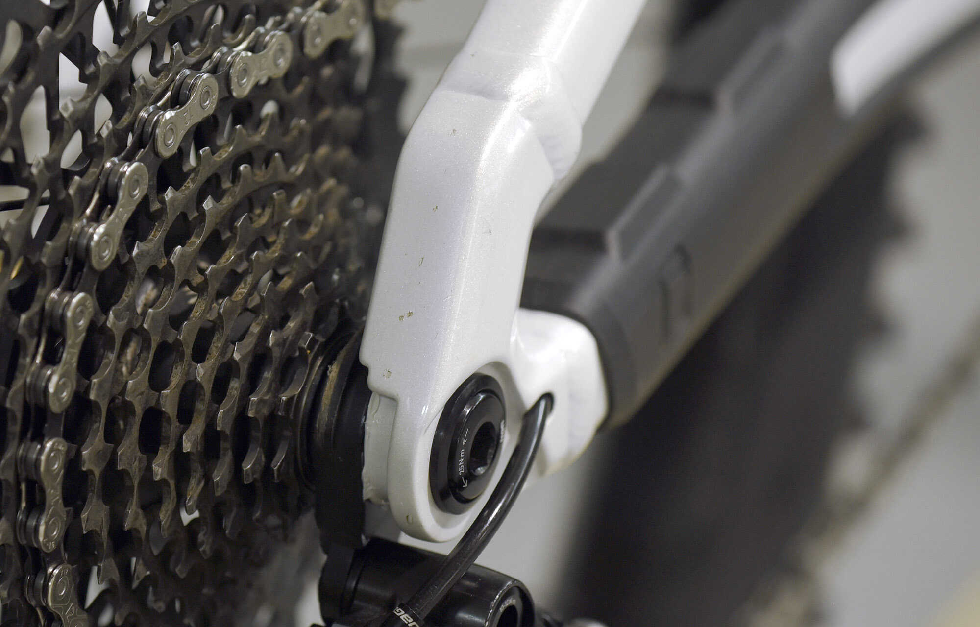 COMMENCAL T.E.M.P.O. CLEAR SILVER [COMMENCAL TEAM] ALC - M (23100061) image large number 4