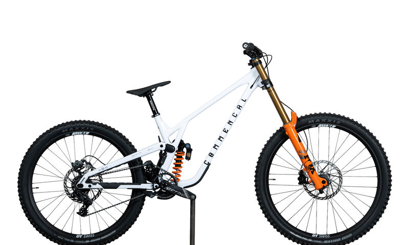 COMMENCAL SUPREME DH V5 SIGNATURE PURE WHITE 2026 - L (25150703)