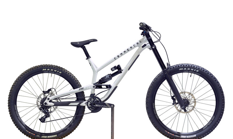 COMMENCAL FRS ESSENTIAL PURE WHITE - M (23150502)