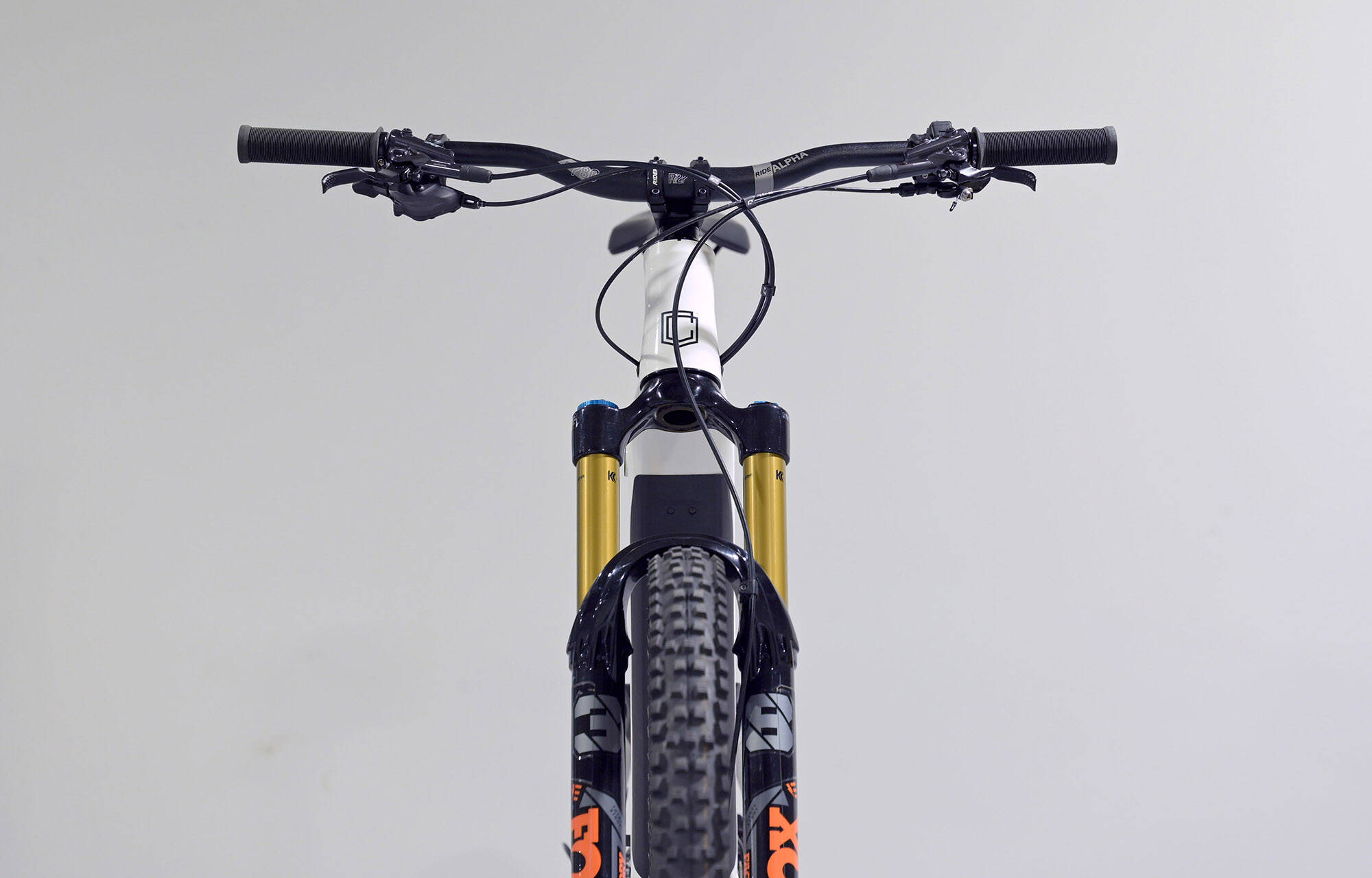 COMMENCAL META POWER SX BOSCH SIGNATURE PURE WHITE - L (22181903) 254 km image large number 3