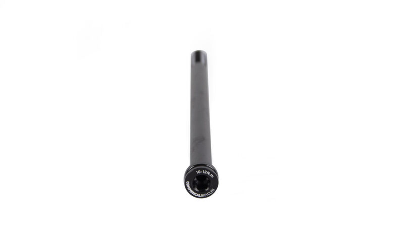 REAR WHEEL AXLE - SUPREME DH V3