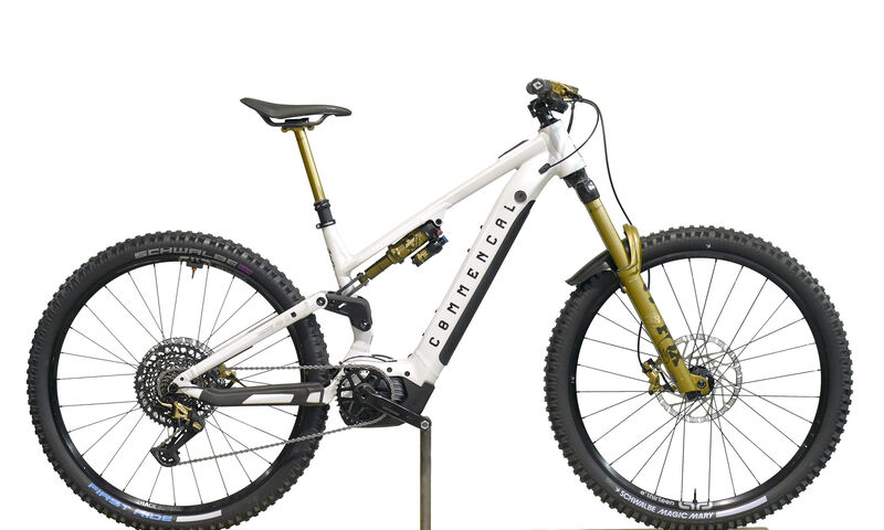 COMMENCAL META POWER TR BOSCH [COMMENCAL TEAM] ALC - M (24100028) 1593 km