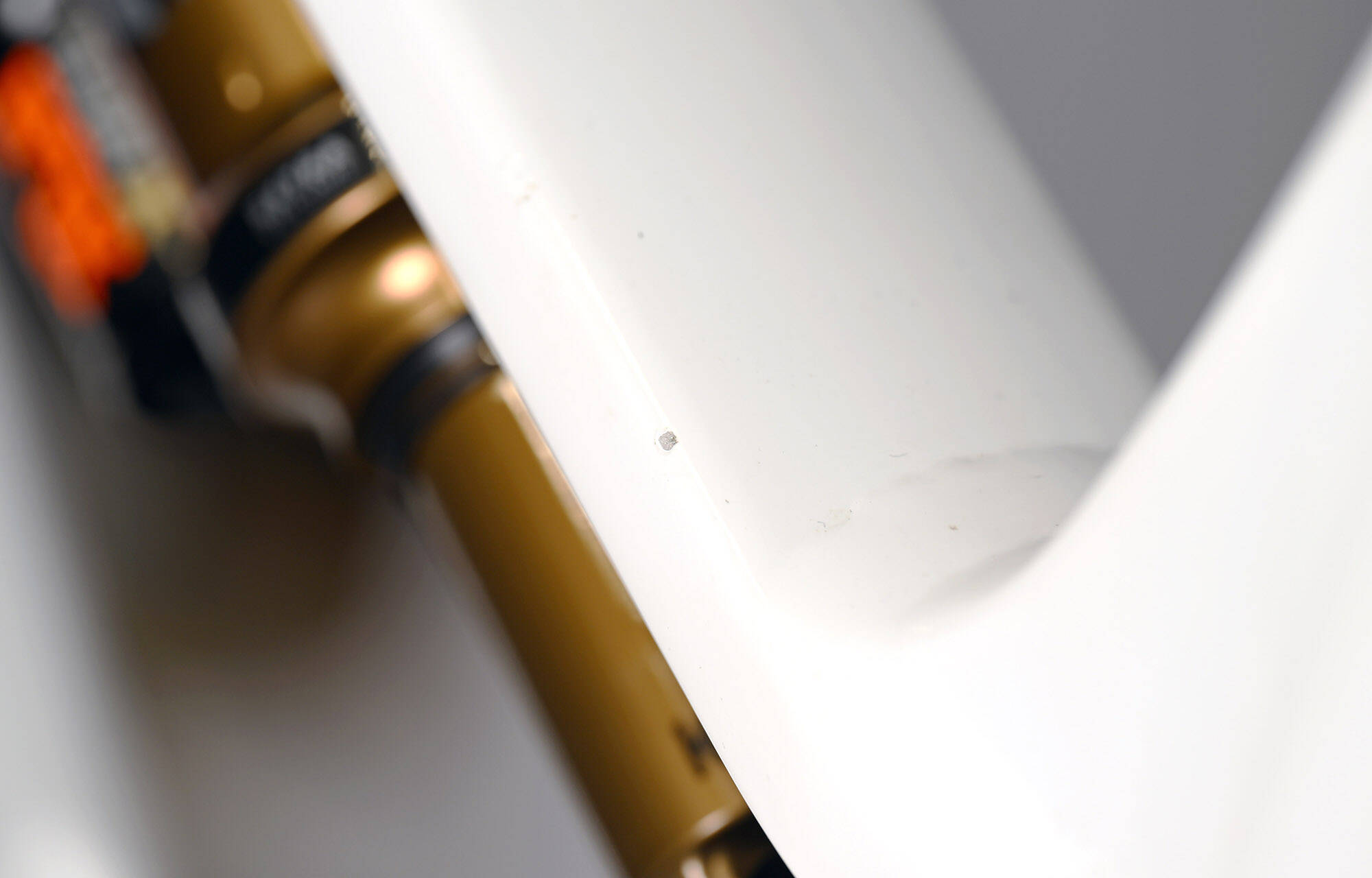 COMMENCAL META V5 SIGNATURE CLEAR SILVER - L (23121003) image large number 16