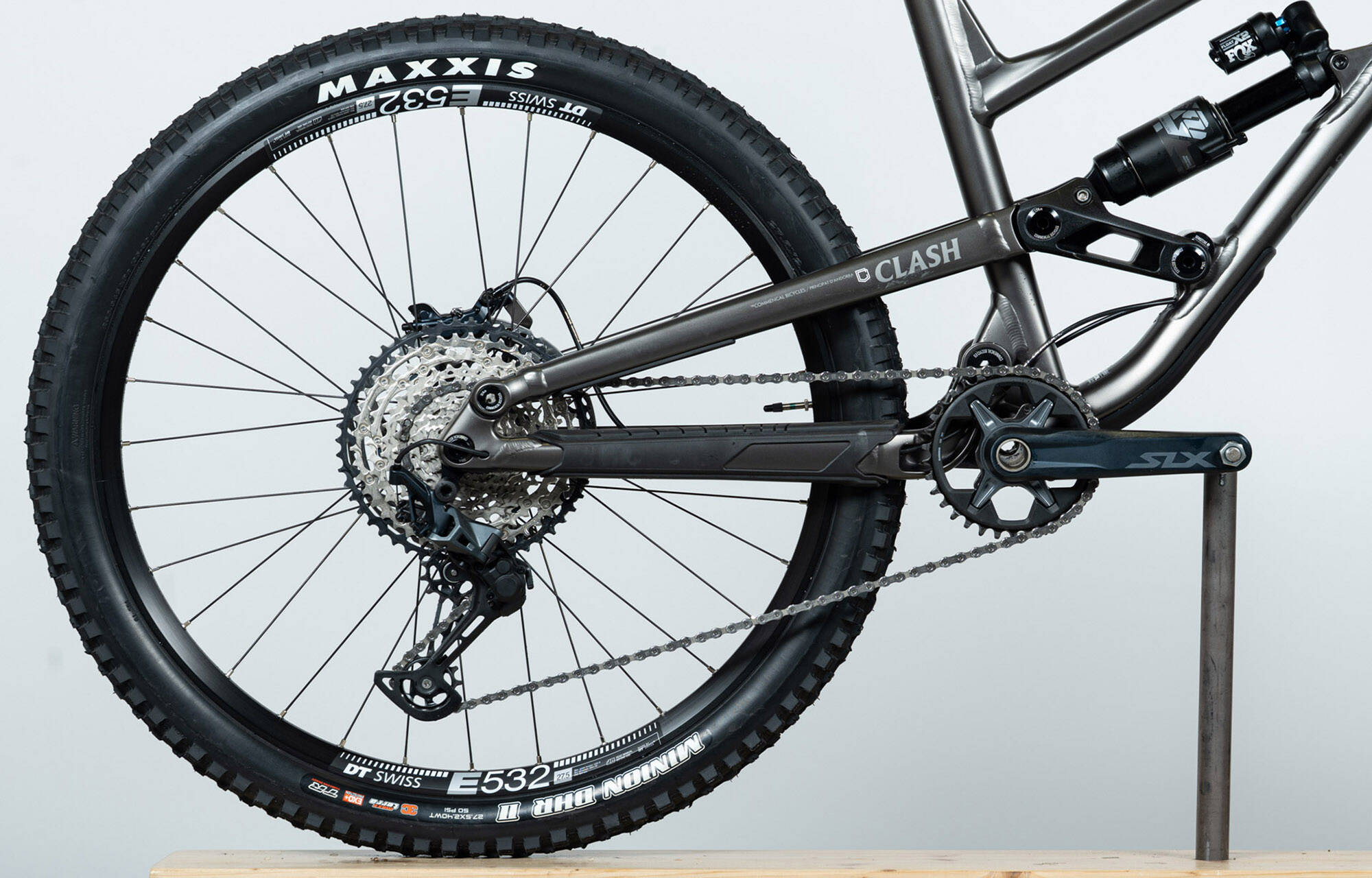 COMMENCAL CLASH ESSENTIAL DARK SLATE - L (22131303) image large number 0