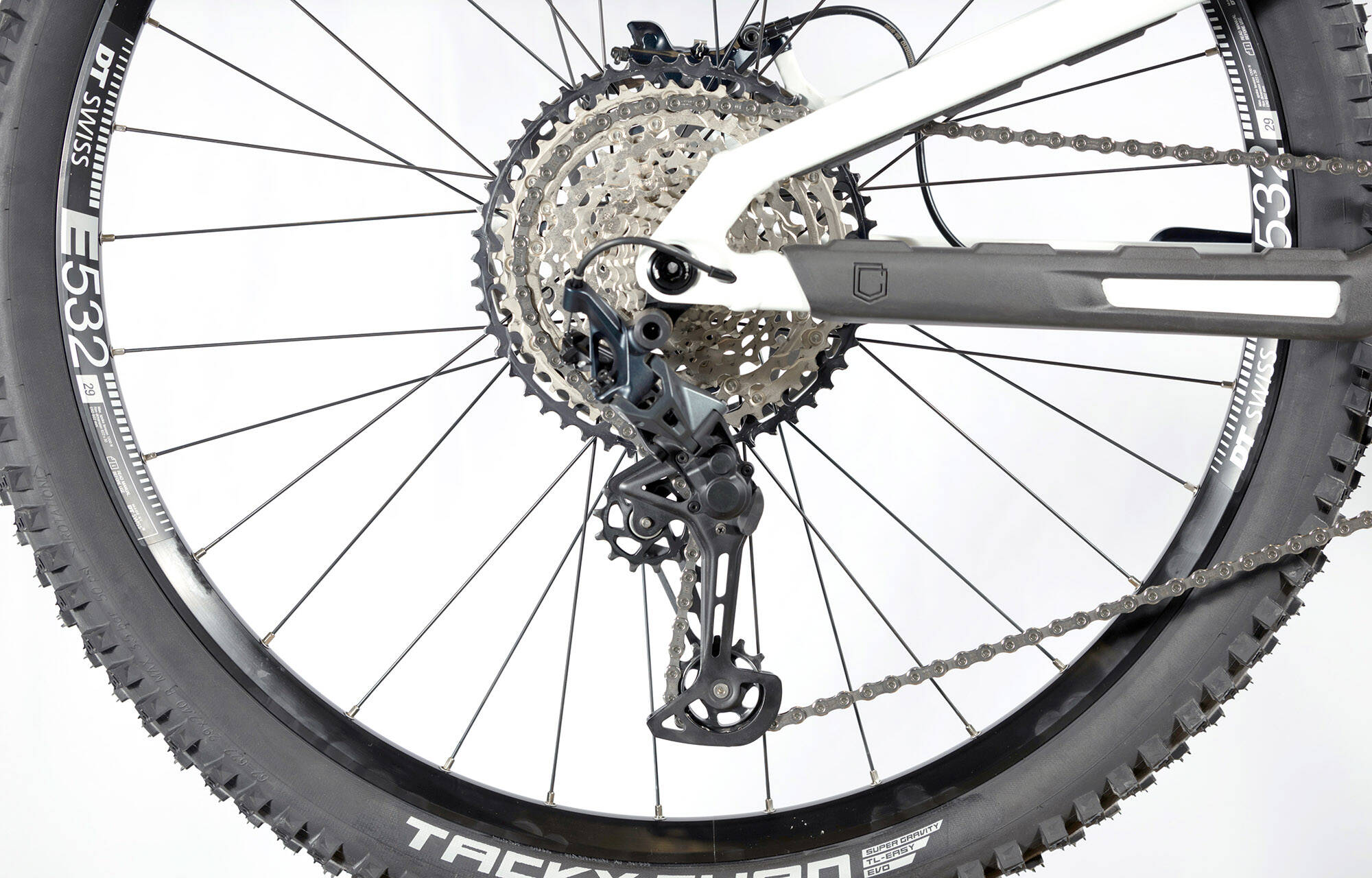 COMMENCAL META V5 ESSENTIAL PURE WHITE - S (23121201) image large number 0