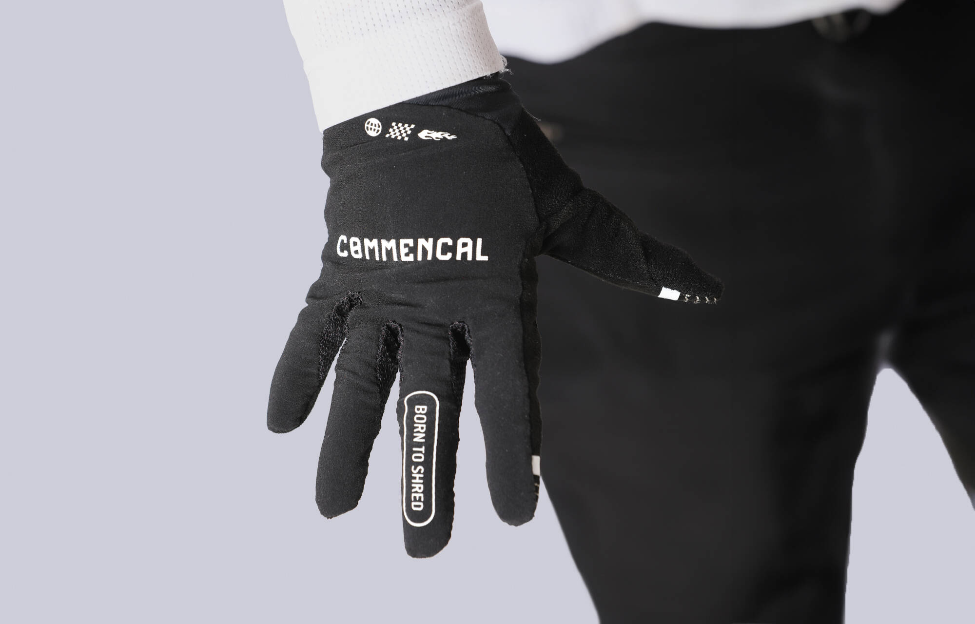 GANTS COMMENCAL LIGHTECH KIDS CORPORATE BLACK image large number 1