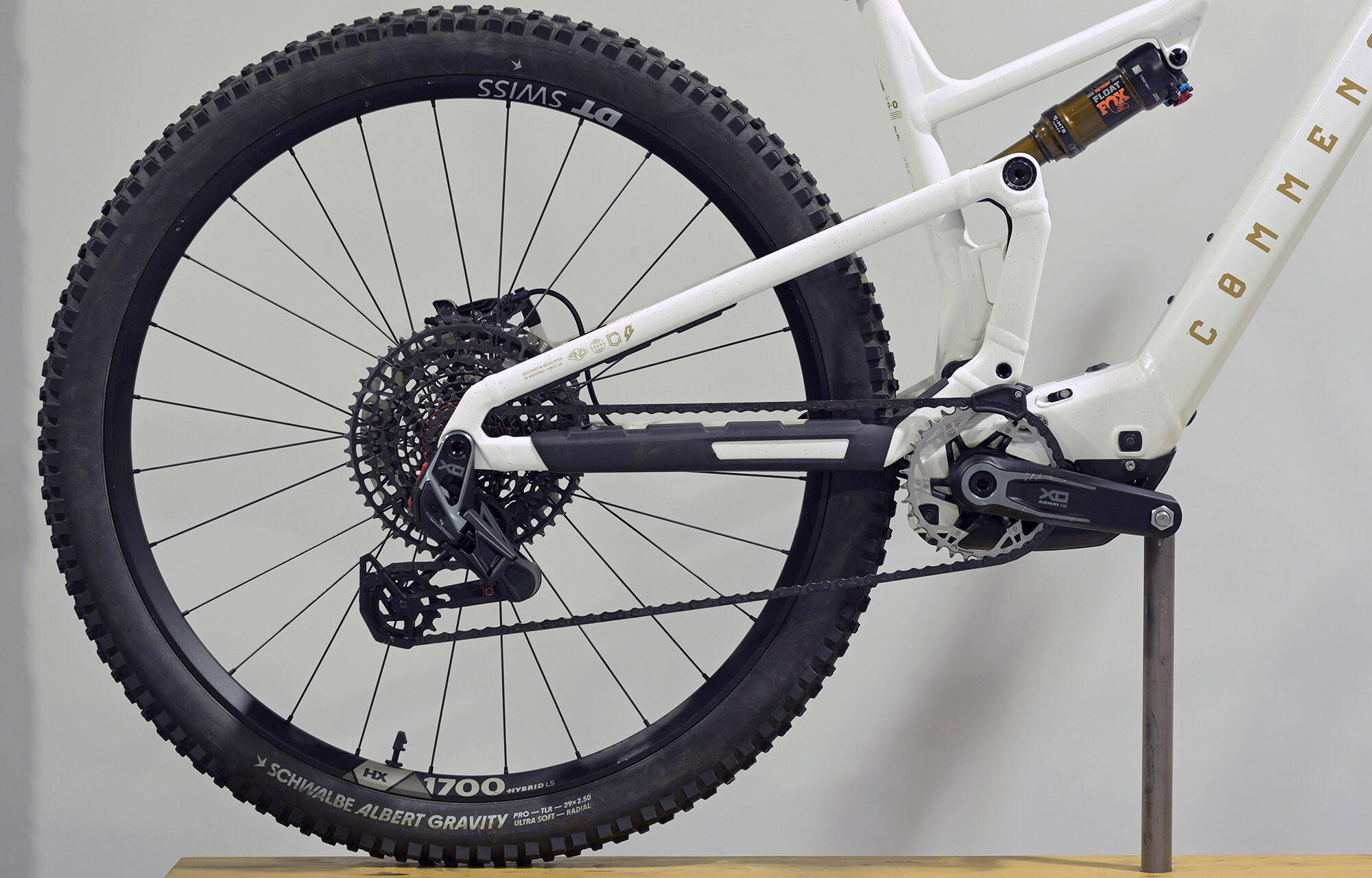 COMMENCAL T.E.M.P.O. POWER SIGNATURE AXS - L (24183093) 197 km image large number 0