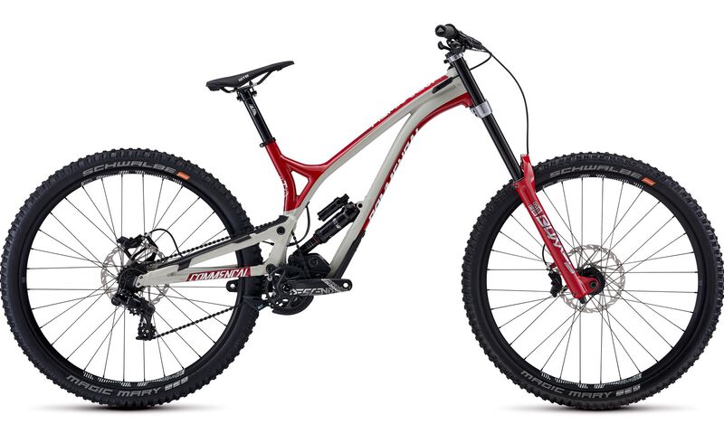 COMMENCAL SUPREME DH 29 TEAM