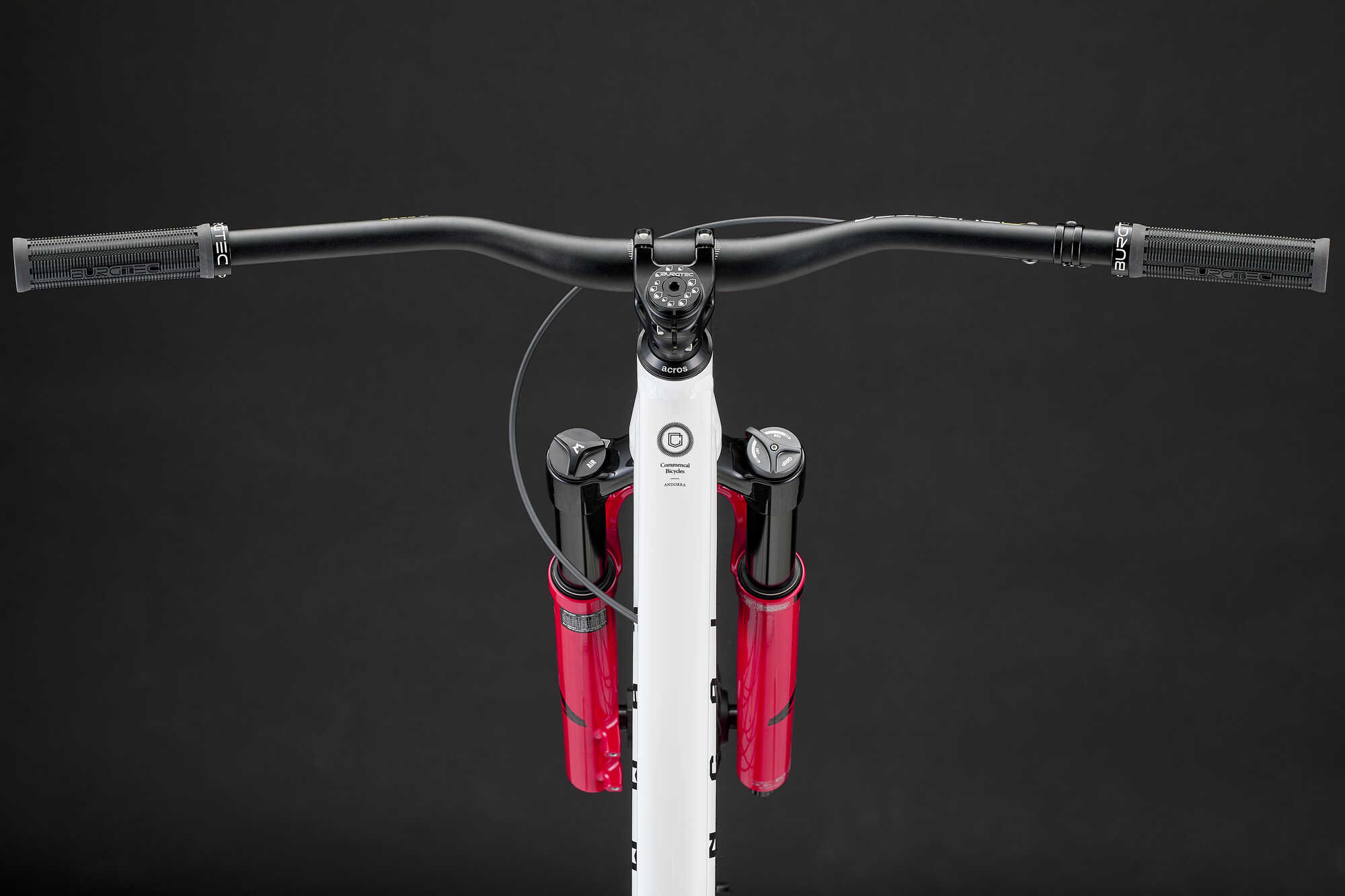 COMMENCAL ABSOLUT BOMBER PURE WHITE 2027 image large number 3