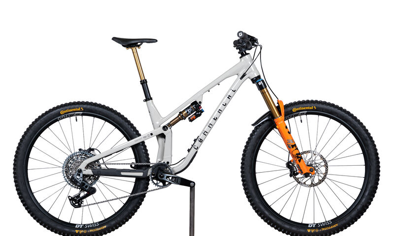 COMMENCAL META V5 T-TYPE CHALK - M (23120902)