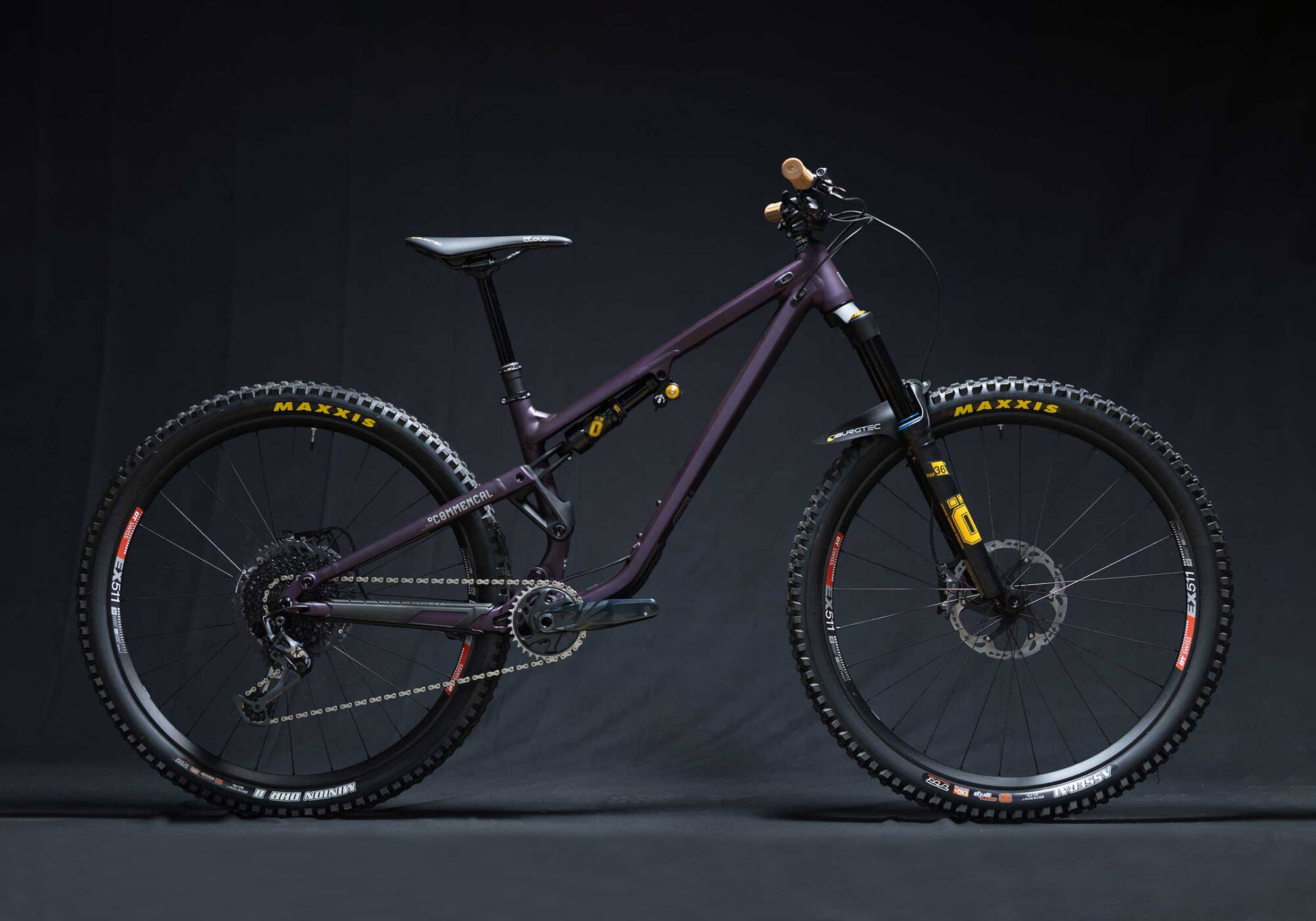 COMMENCAL META TR V4 ALC METALLIC PURPLE BURGTEC image number null