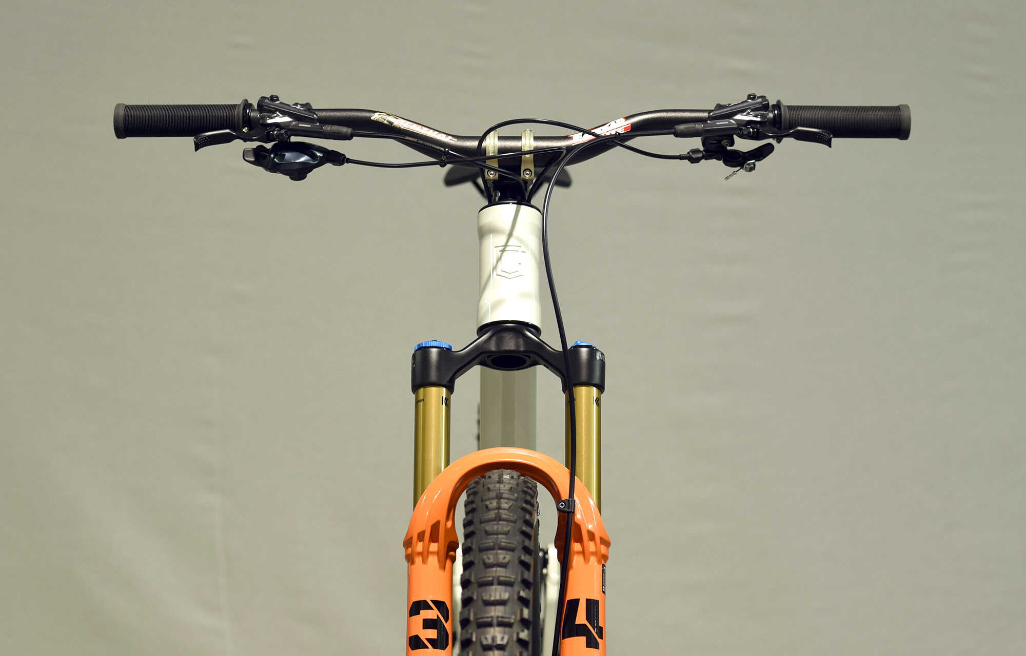 COMMENCAL T.E.M.P.O. SIGNATURE CLEAR SILVER - M (23120402) image large number 3