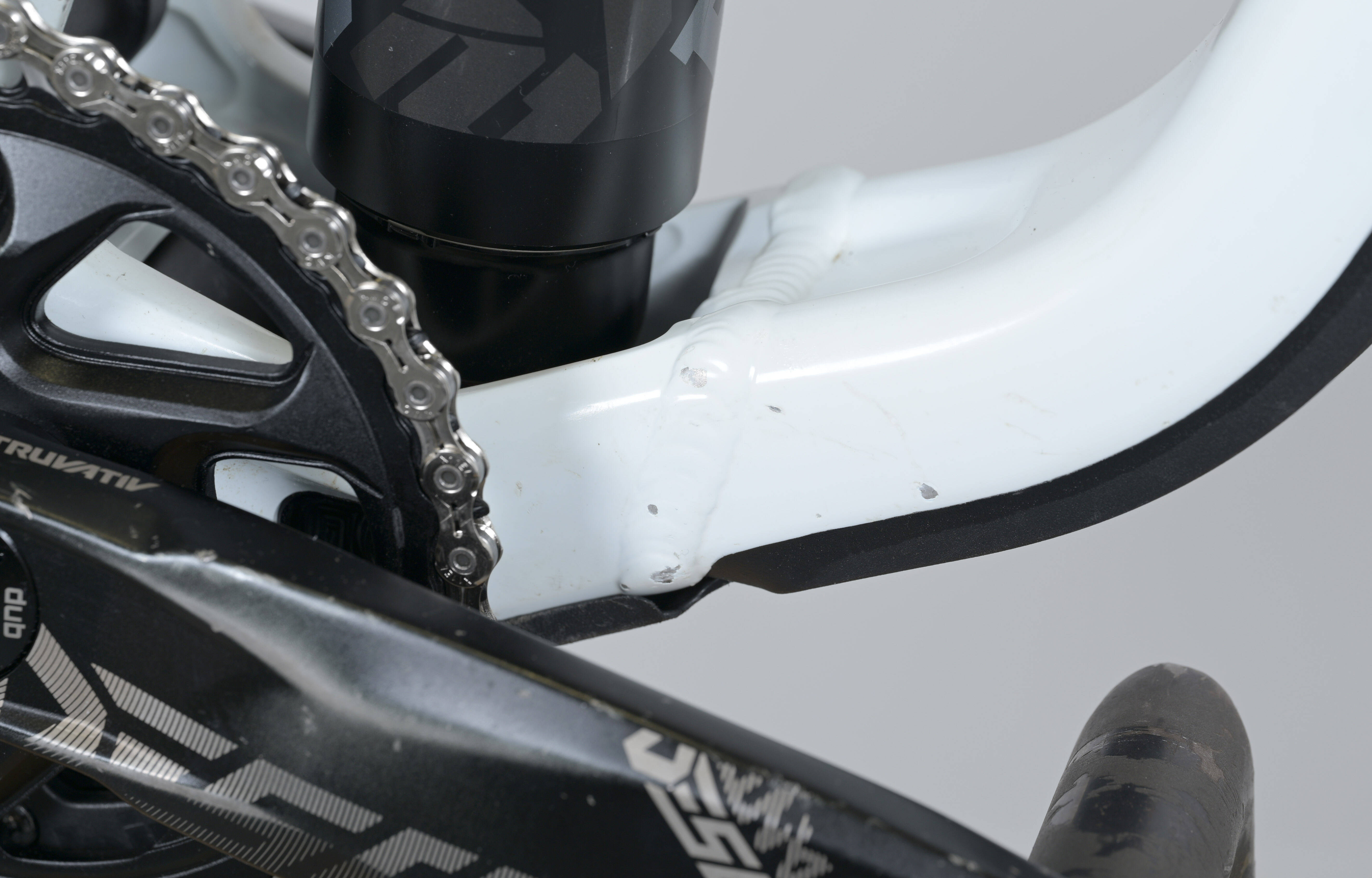 COMMENCAL SUPREME DH V5 SIGNATURE LTD PURE WHITE - M (23151002) image large number 7
