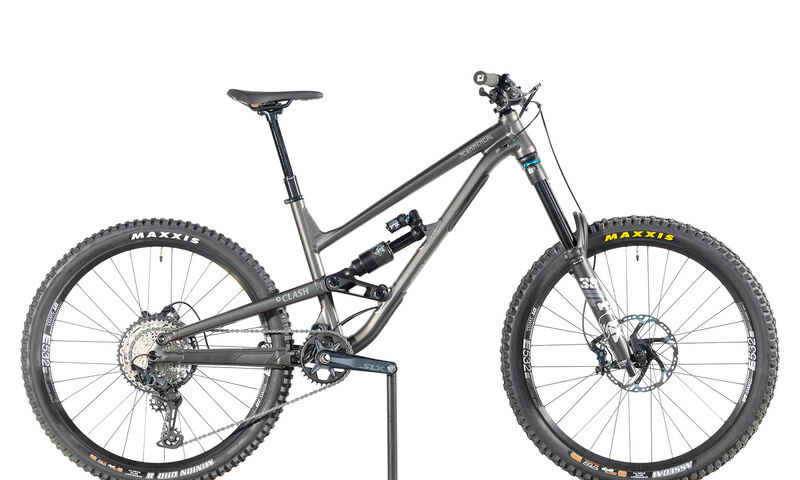 COMMENCAL CLASH ESSENTIAL DARK SLATE - M (22131302)
