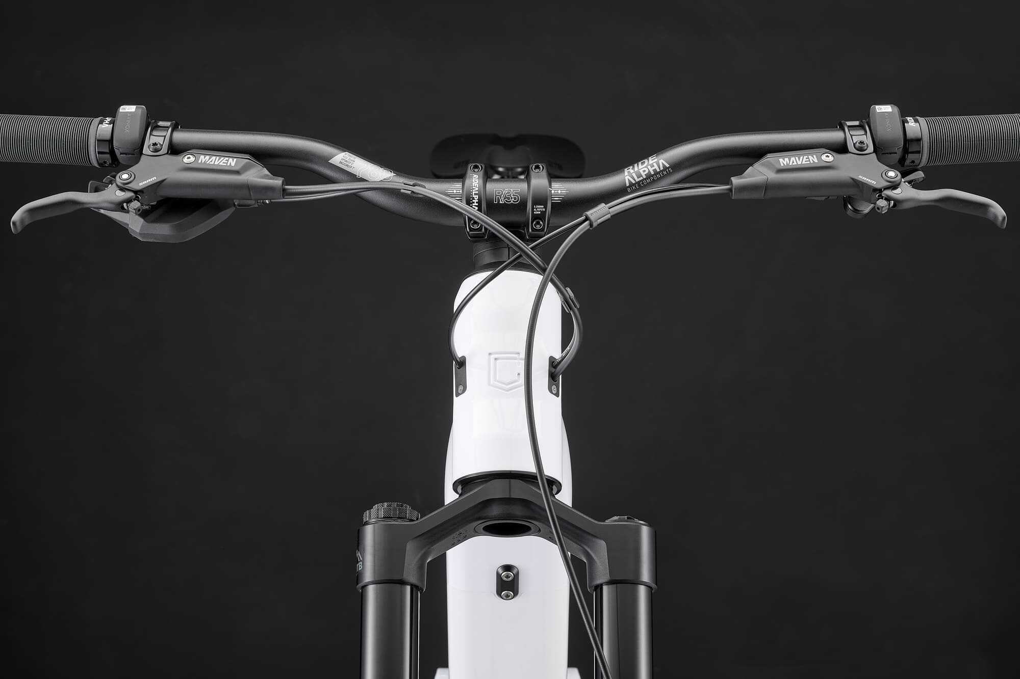 COMMENCAL META POWER SX AVINOX ROCKSHOX PURE WHITE 2027 image large number 4