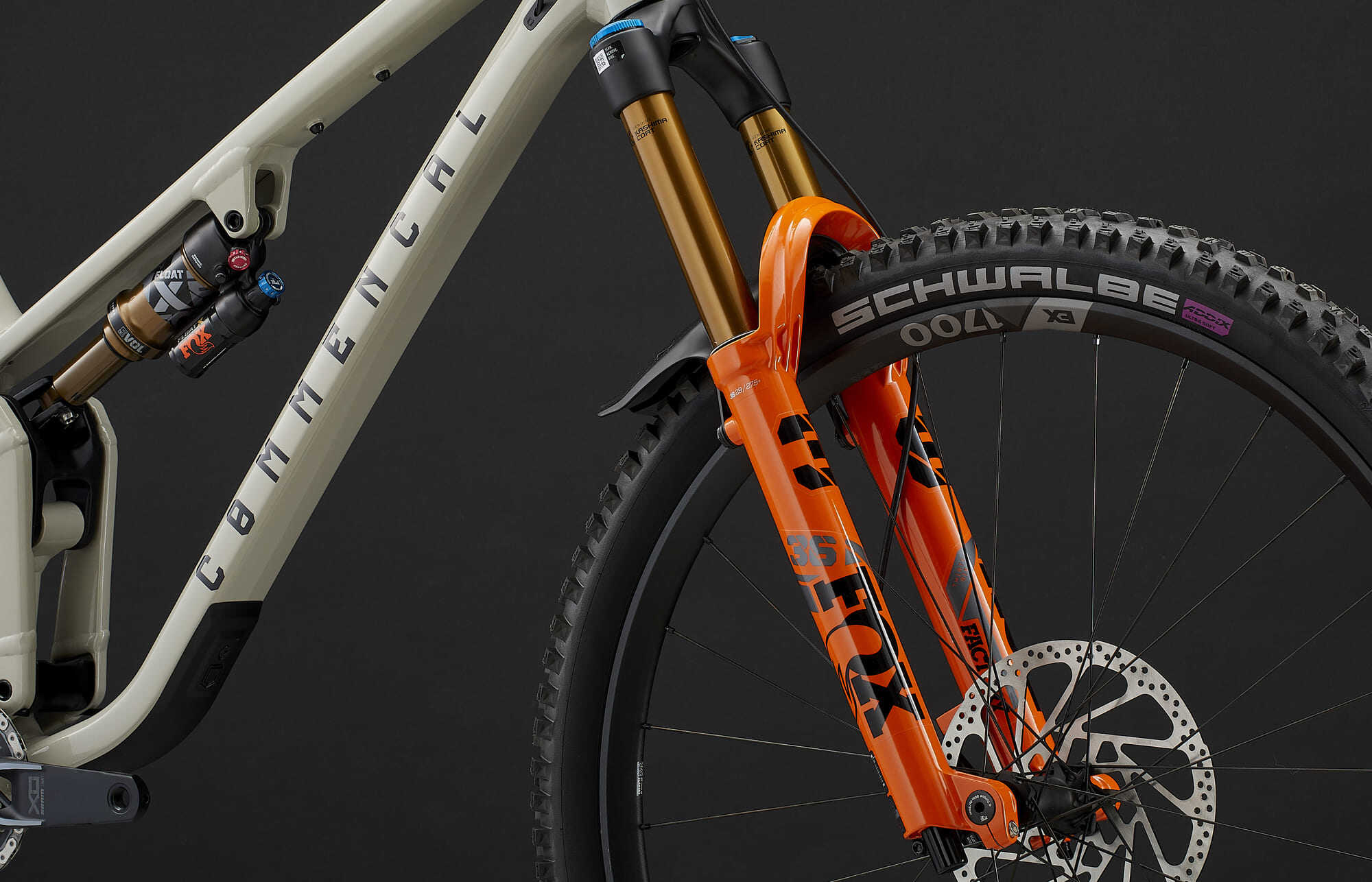 COMMENCAL META V5 T-TYPE CHALK image large number 8