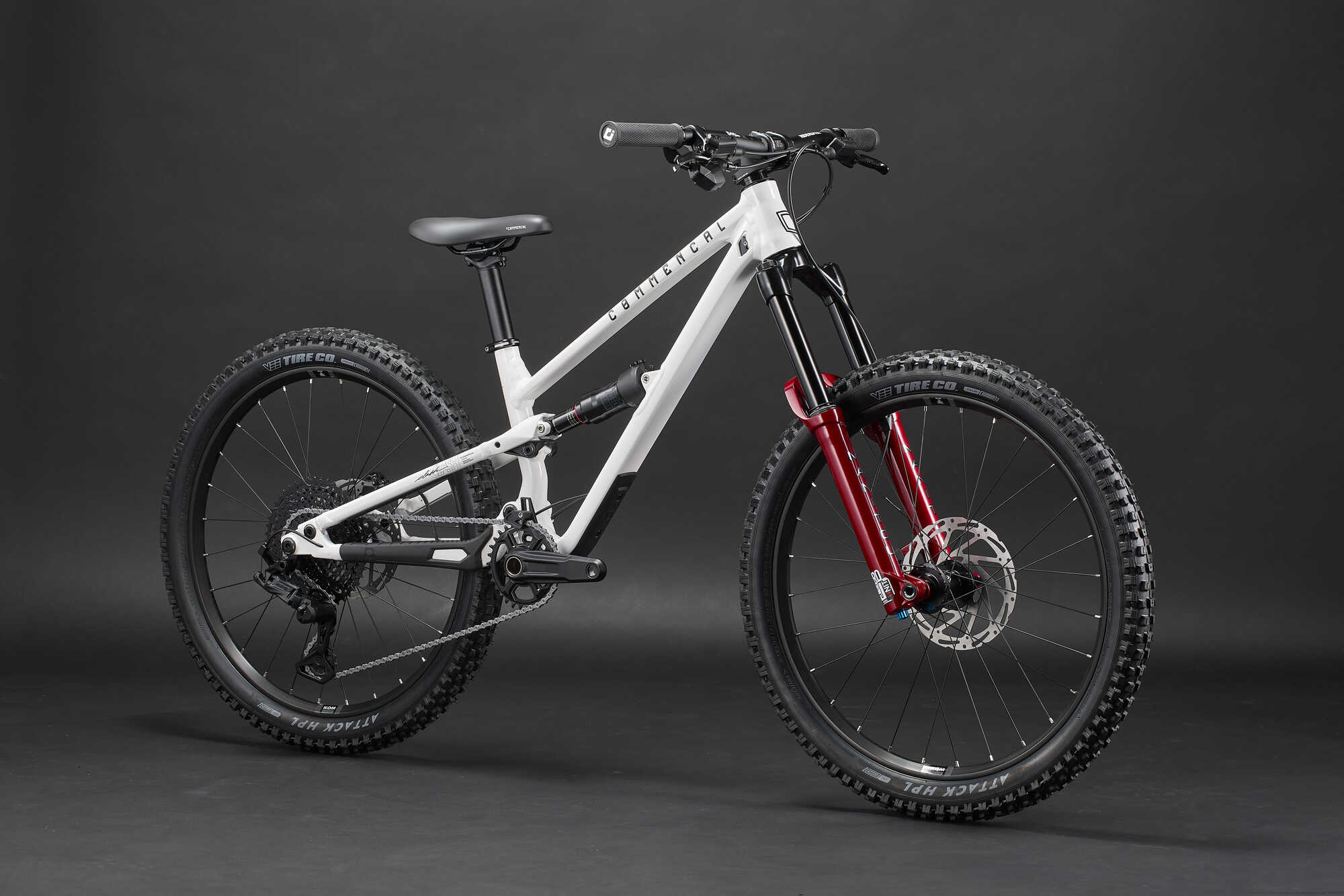 COMMENCAL CLASH 24 PURE WHITE 2027 image large number 1