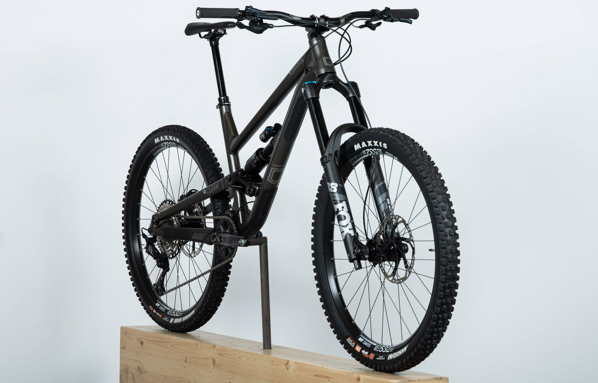 COMMENCAL CLASH ESSENTIAL DARK SLATE - L (22131303) image large number 2