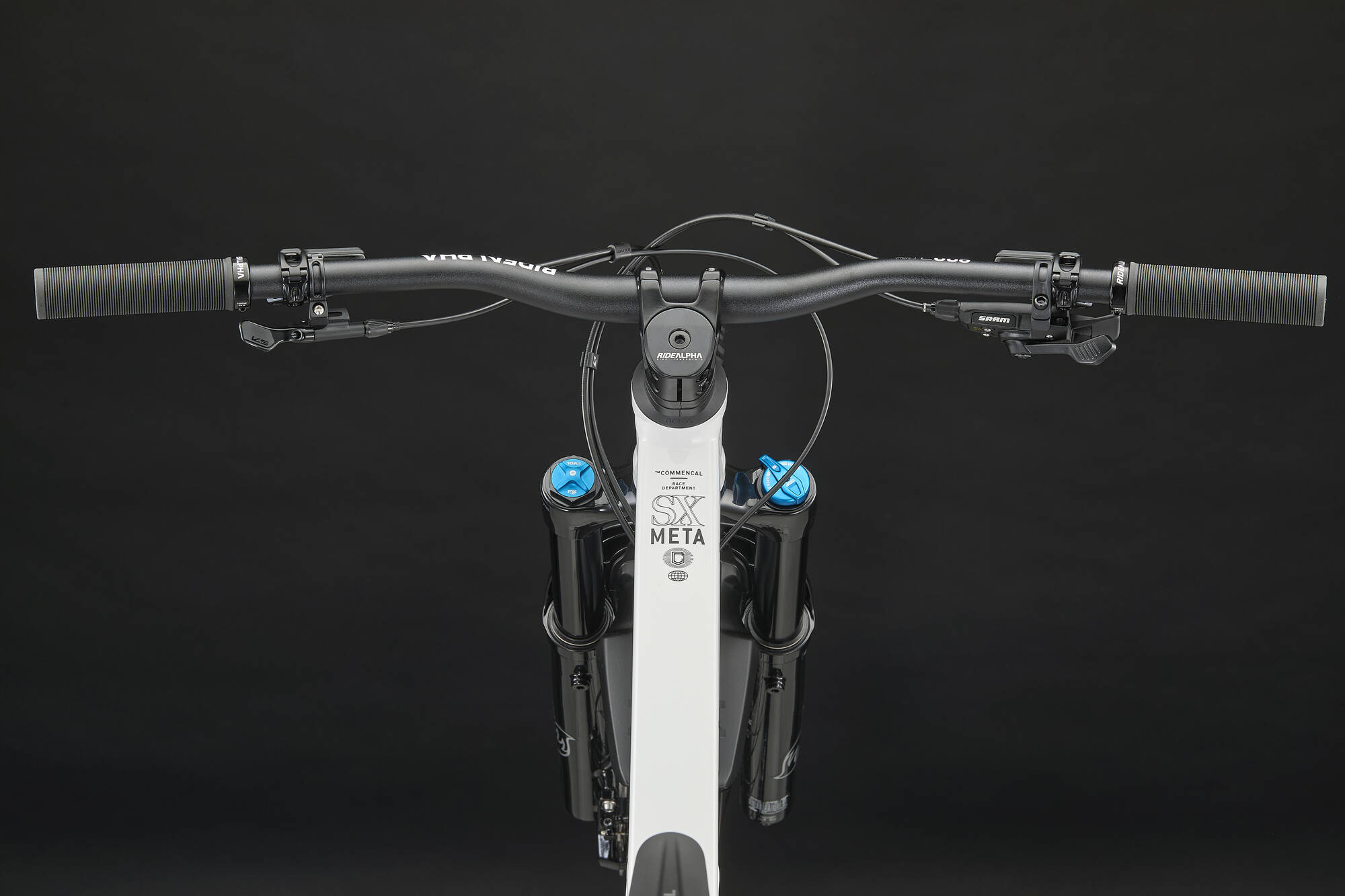 COMMENCAL META SX V5 ESSENTIAL PURE WHITE 2027 image large number 3