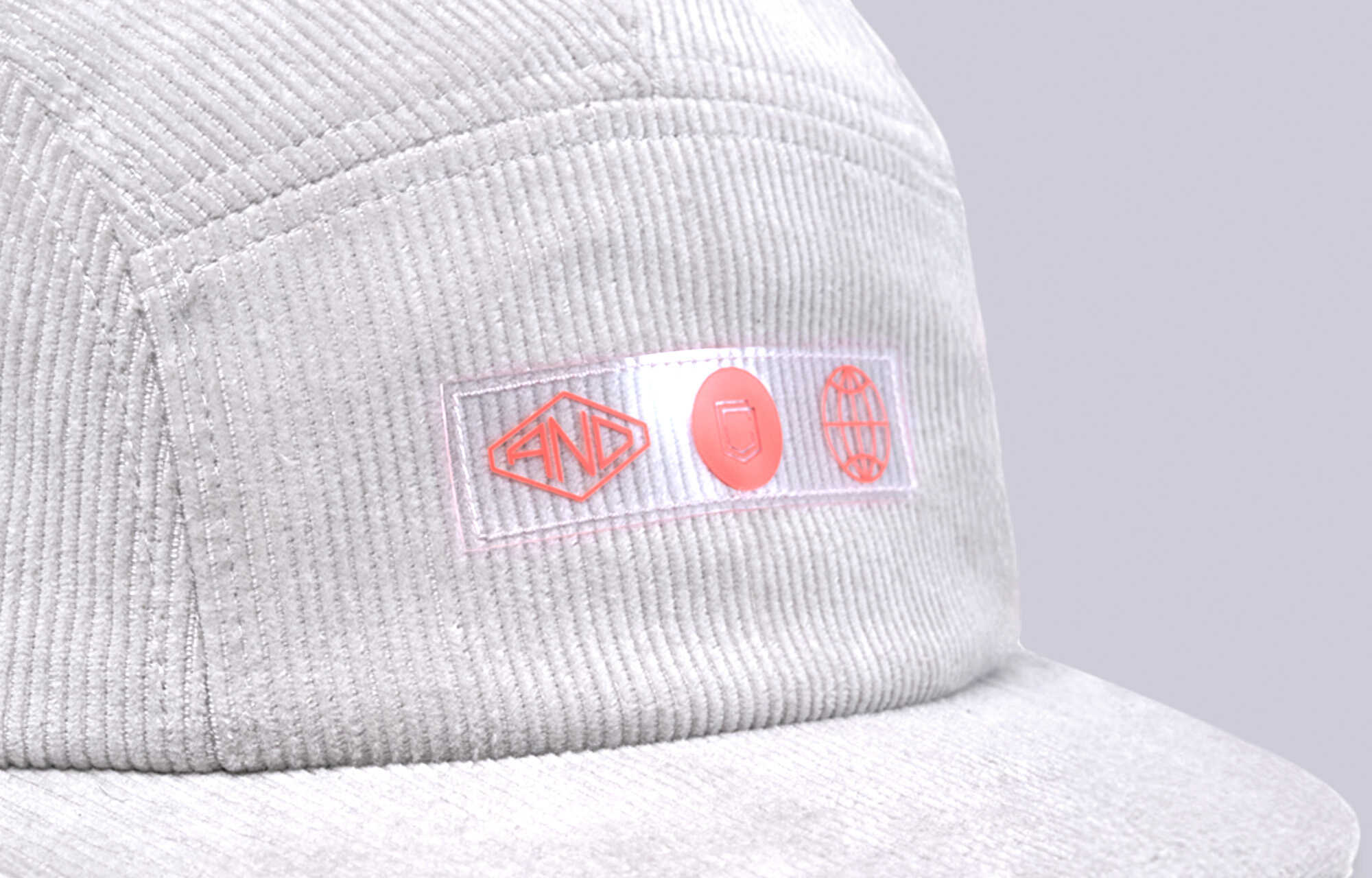CASQUETTE COMMENCAL 5 PANEL VELVET BEIGE image large number 3